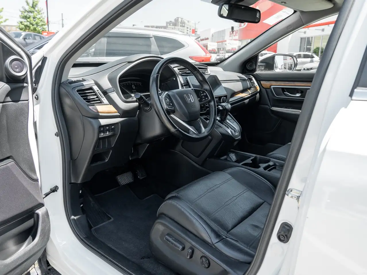 Honda CR-V photo Honda CR-V