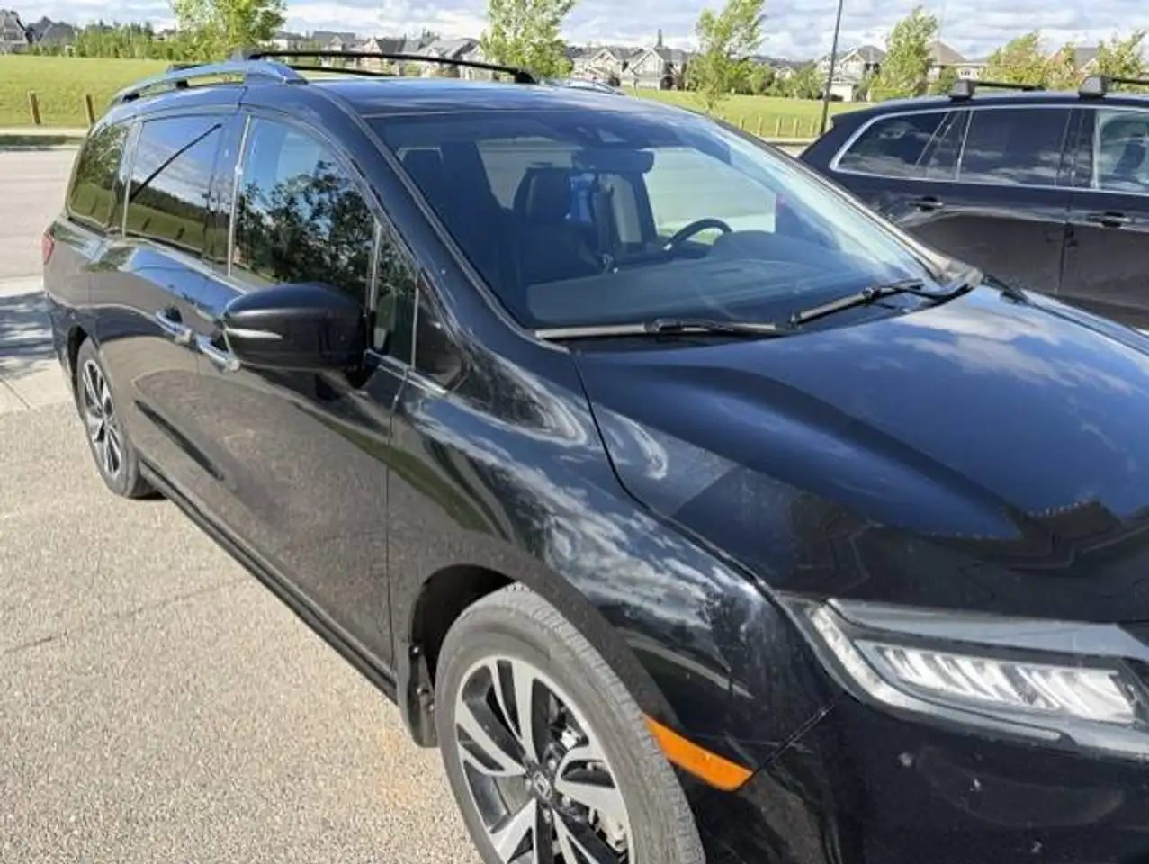 Honda Odyssey снимка Honda Odyssey