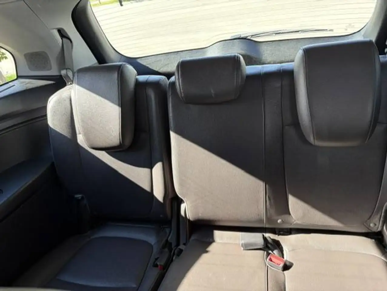 Honda Odyssey снимка Honda Odyssey