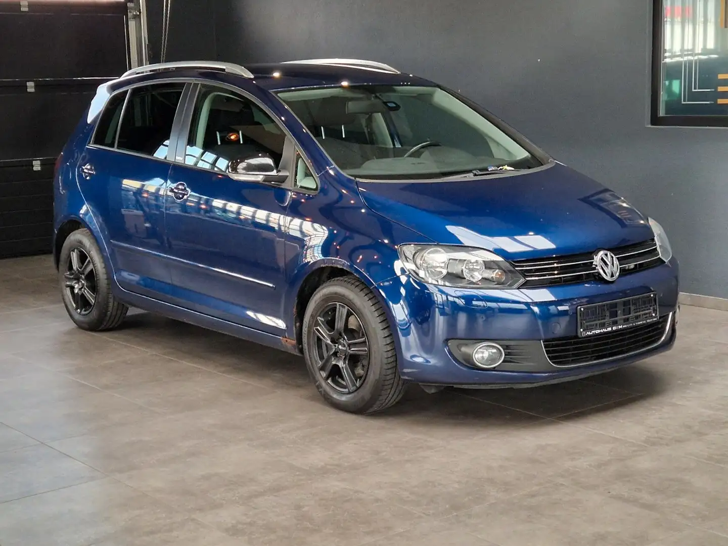 Volkswagen Golf Plus VI Style Sitzheizung MFL PDC Blau - 1