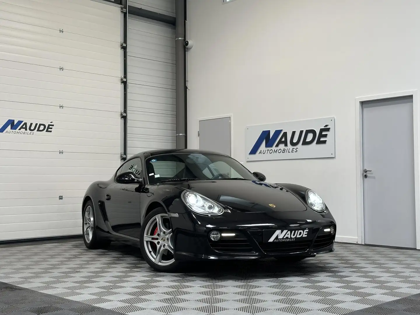 Porsche Cayman S 3.4 330 CH PDK Pack Sport chrono plus Noir - 1
