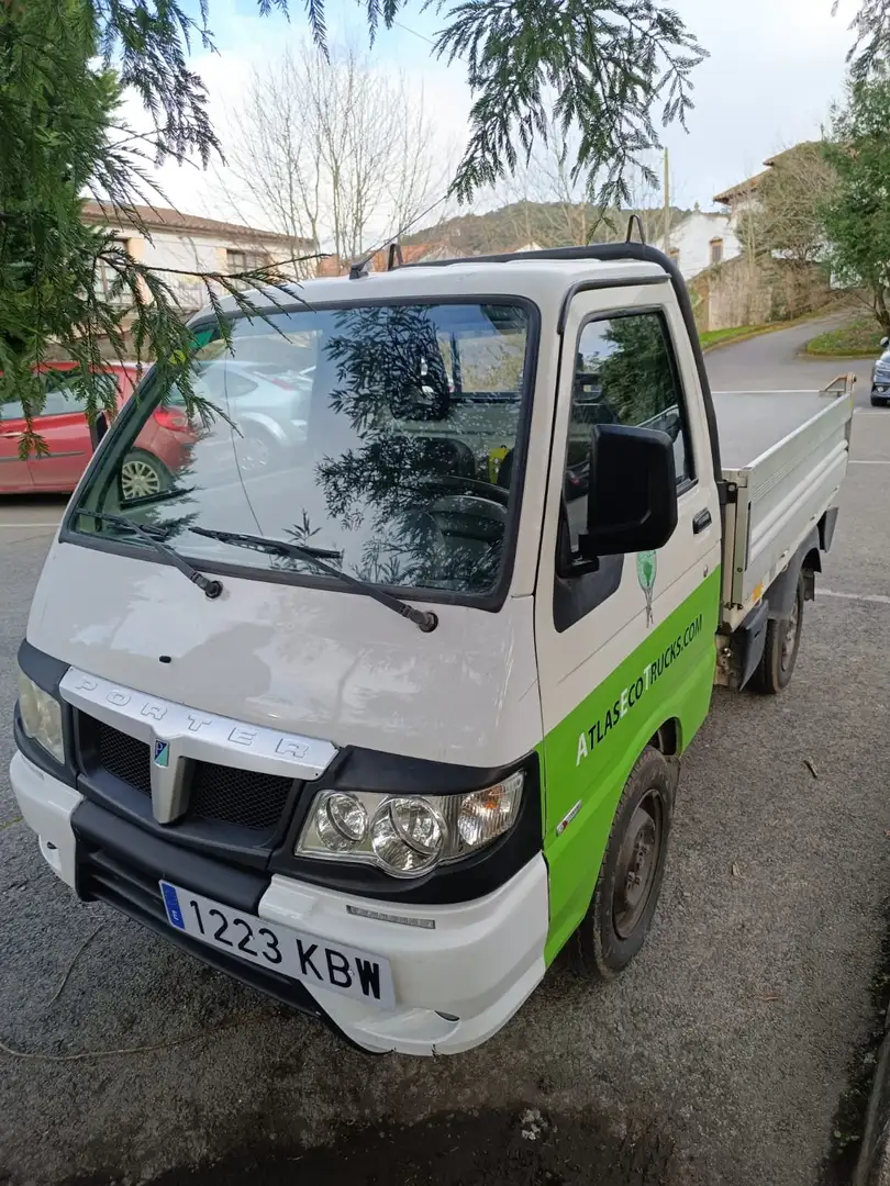 Piaggio Porter Porter Top-deck 1.3 M-Tech Extra Extra Белый - 2