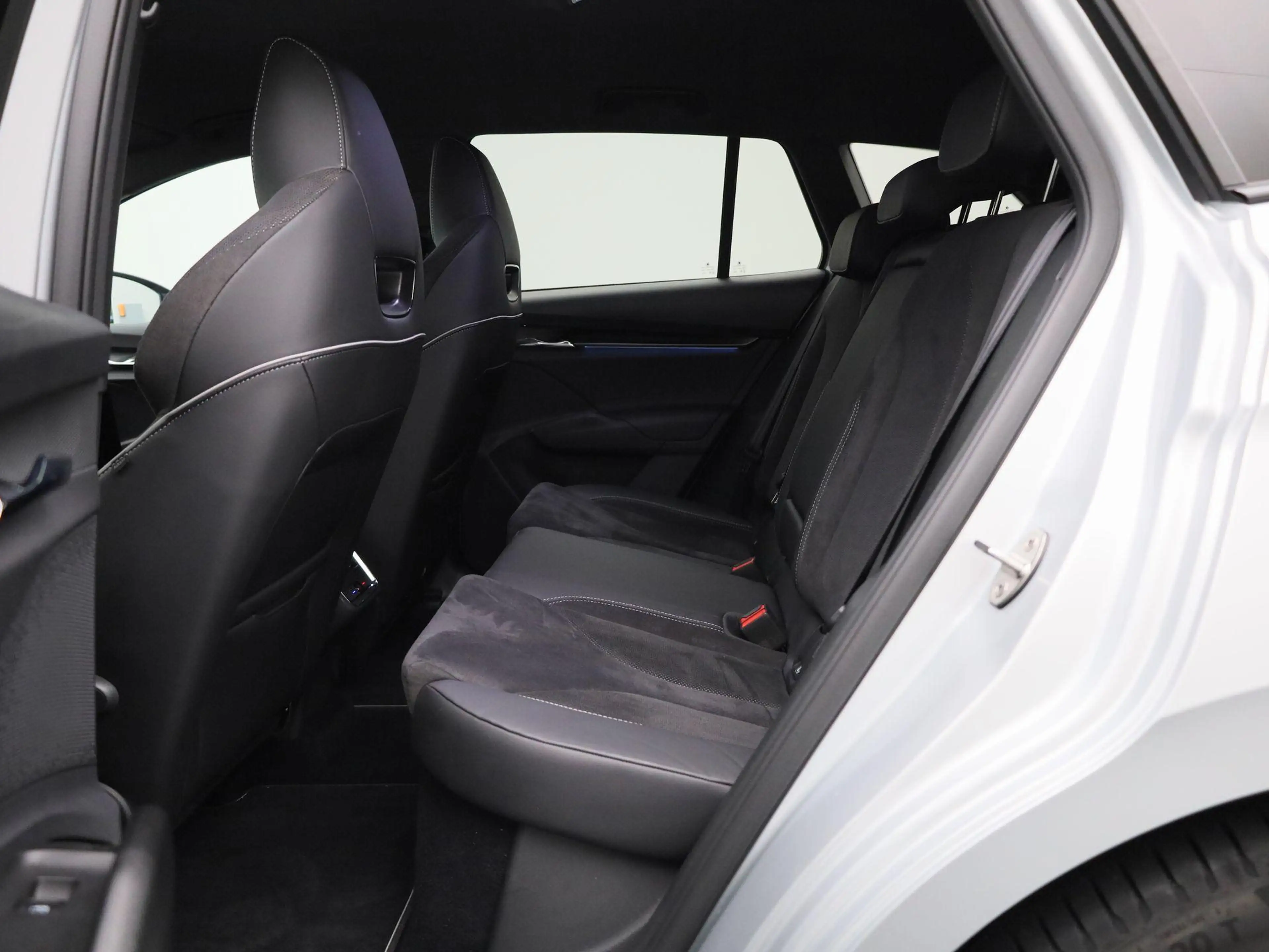 Skoda Enyaq iV 80 Sportline ZETEL- EN STUURWIELVERWARMING | CA — photo 12