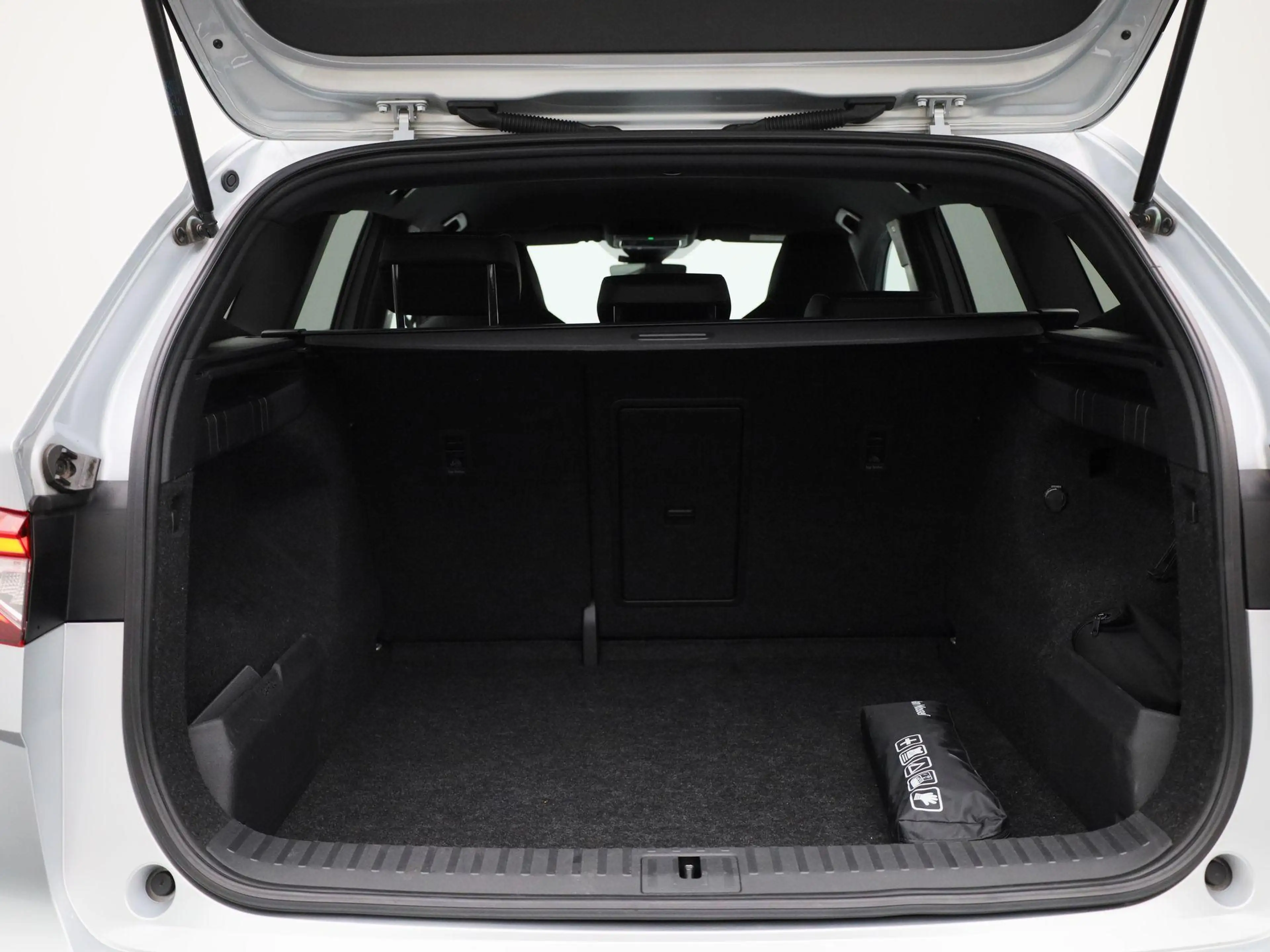Skoda Enyaq iV 80 Sportline ZETEL- EN STUURWIELVERWARMING | CA — photo 14