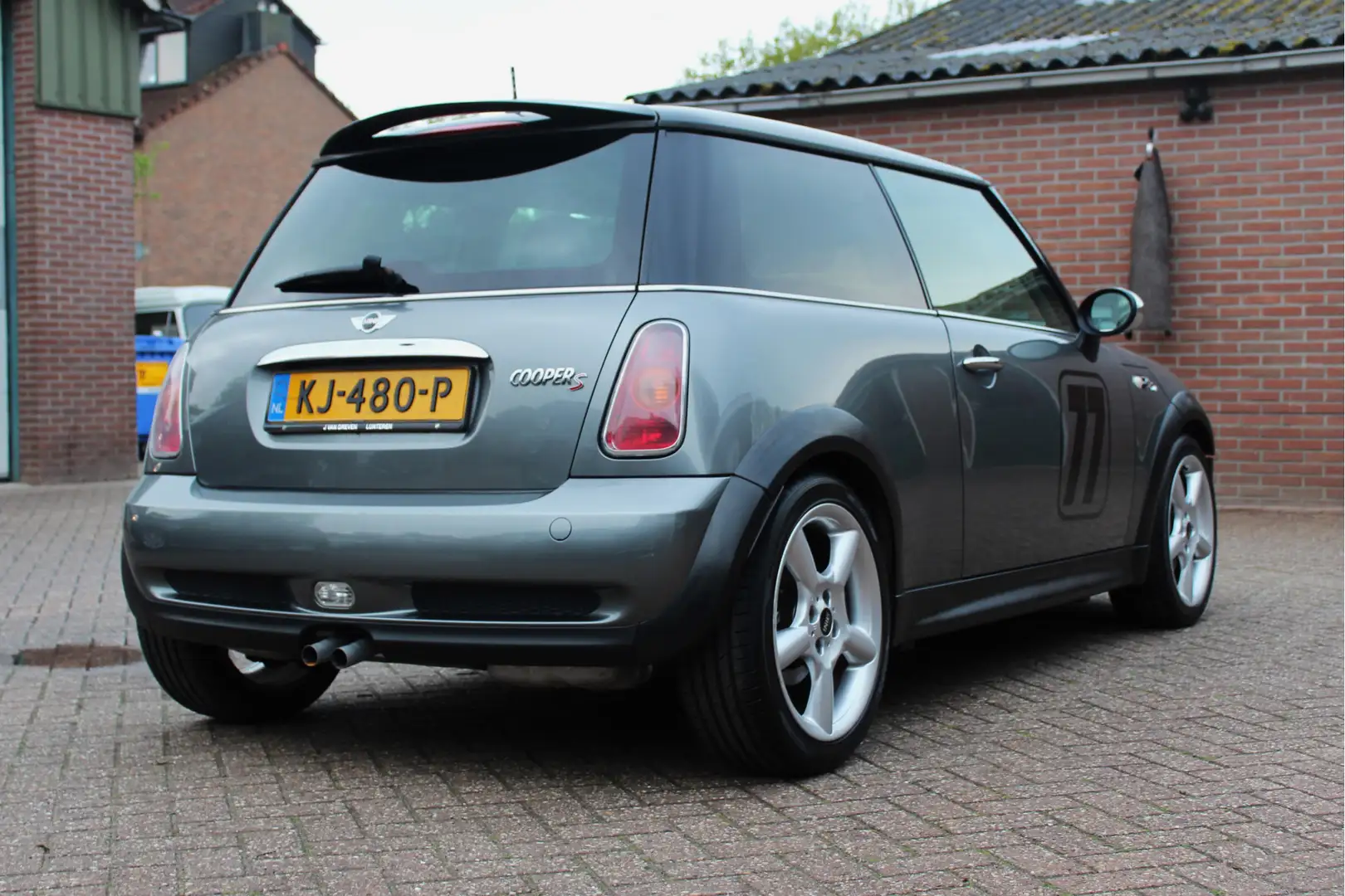 MINI Cooper S Mini 1.6 Chili - Pano, Stoelverw. Airco, Cruise co Gris - 2