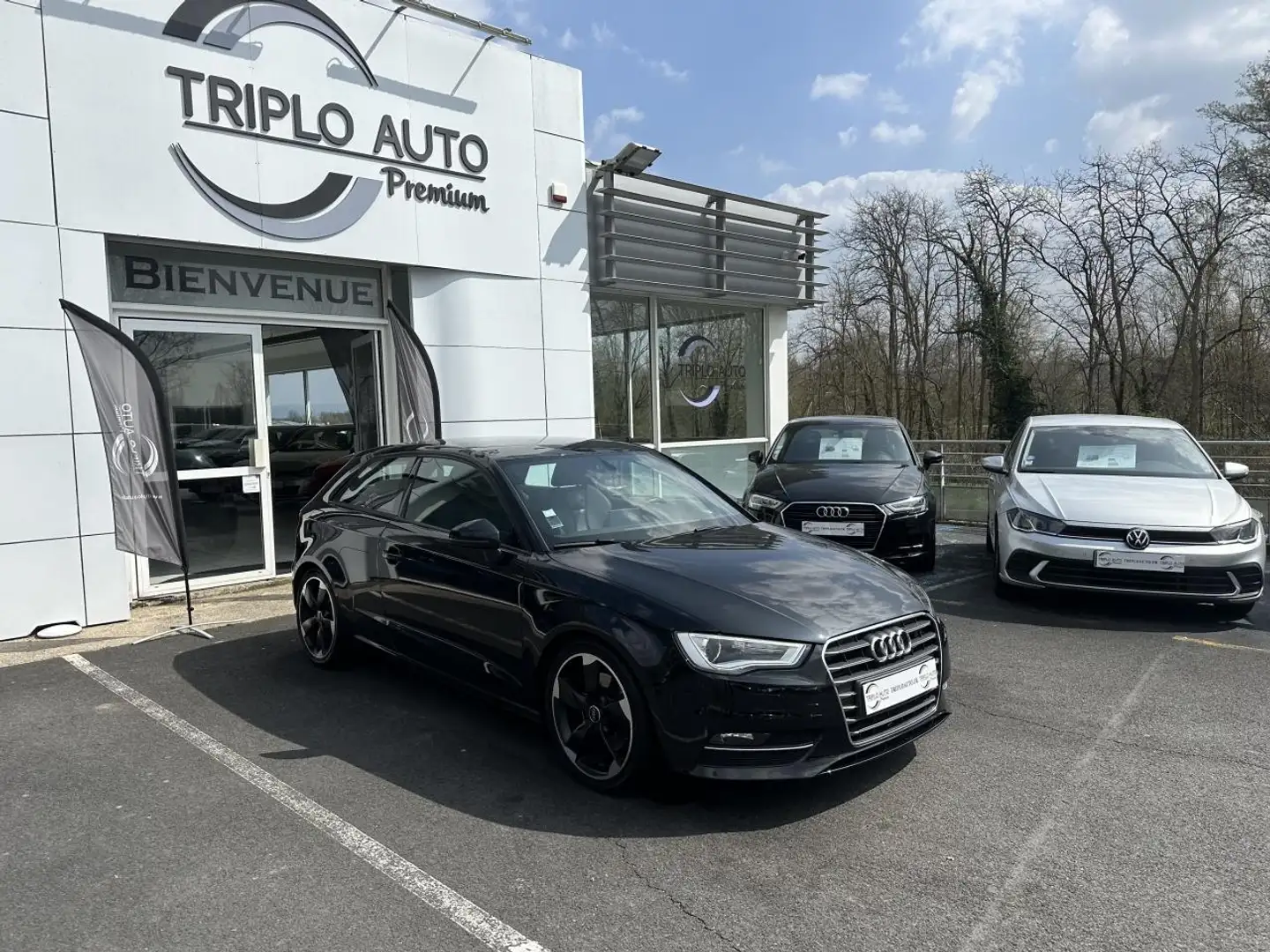 Audi A3 1.8 TFSI - 180 - BV S-Tronic 7  8V COUPE Ambition  Negro - 1