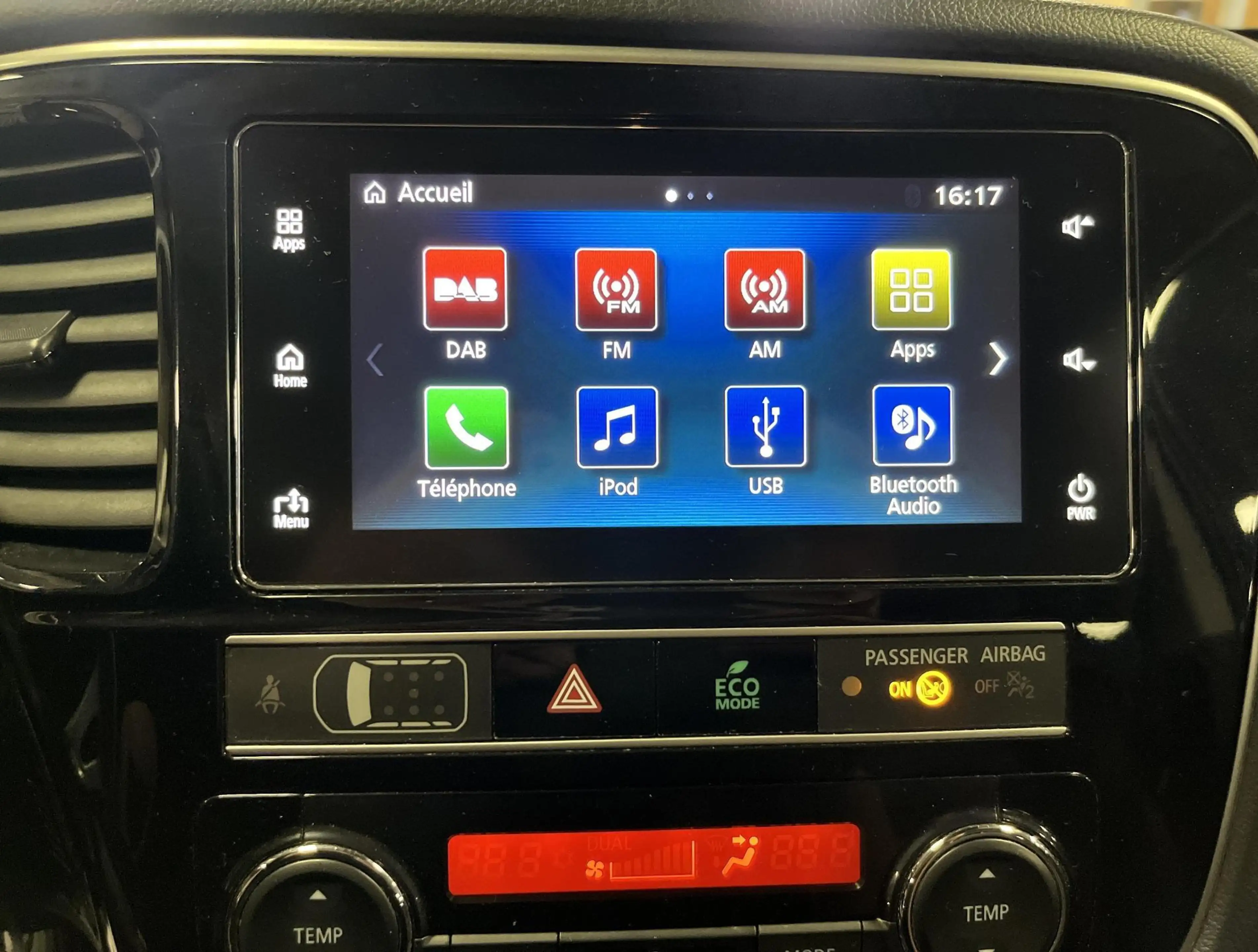 Mitsubishi Outlander 2.4 PHEV Limited adaptieve cruise controle — photo 13