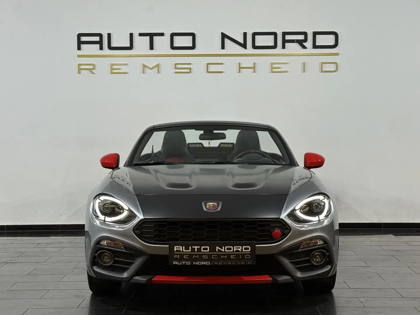 Abarth 124 Spider 1.4 Turbo*Automatik*BOSE*Brembo*Monza Grijs - 2