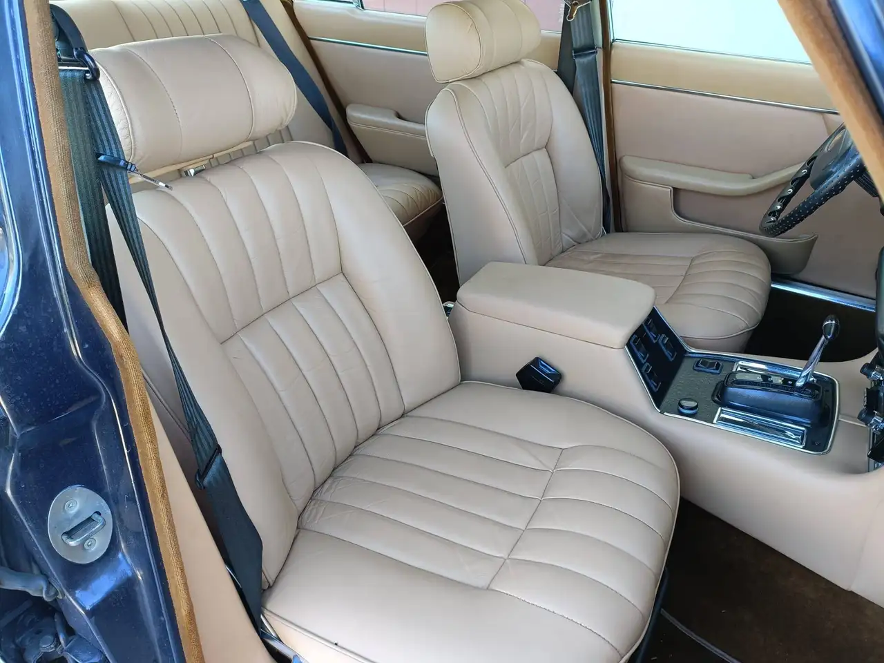 Jaguar XJ6 4.2, foto 7