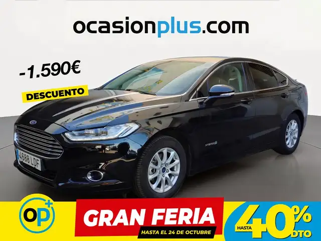Ford Mondeo Sedán 2.0 HEV Titanium