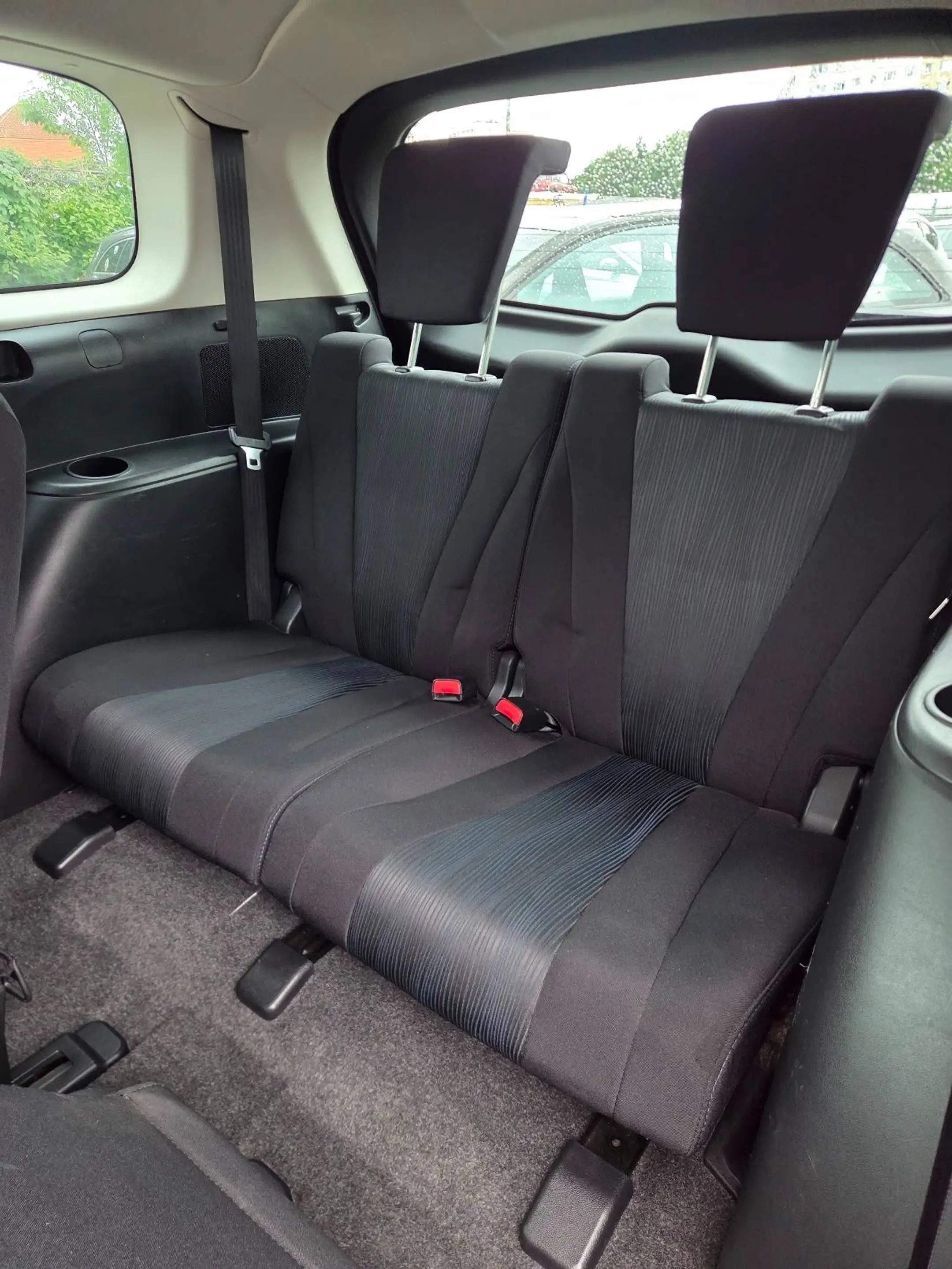 Mazda 5 Center-Line+Navi+8 fach+7 Sitzer+TÜV NEU — photo 12