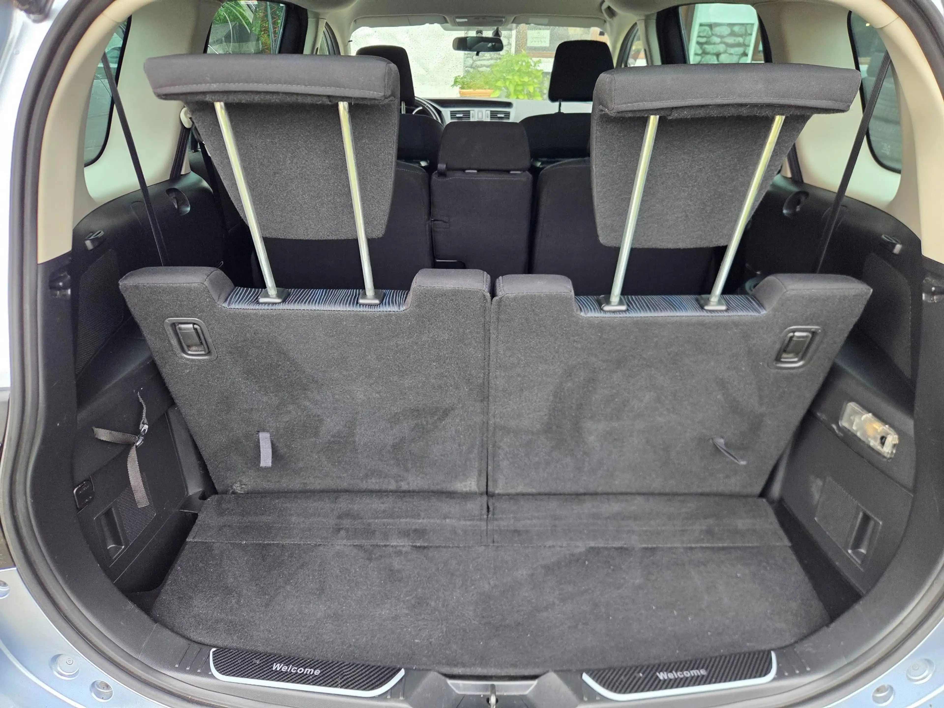 Mazda 5 Center-Line+Navi+8 fach+7 Sitzer+TÜV NEU — photo 13
