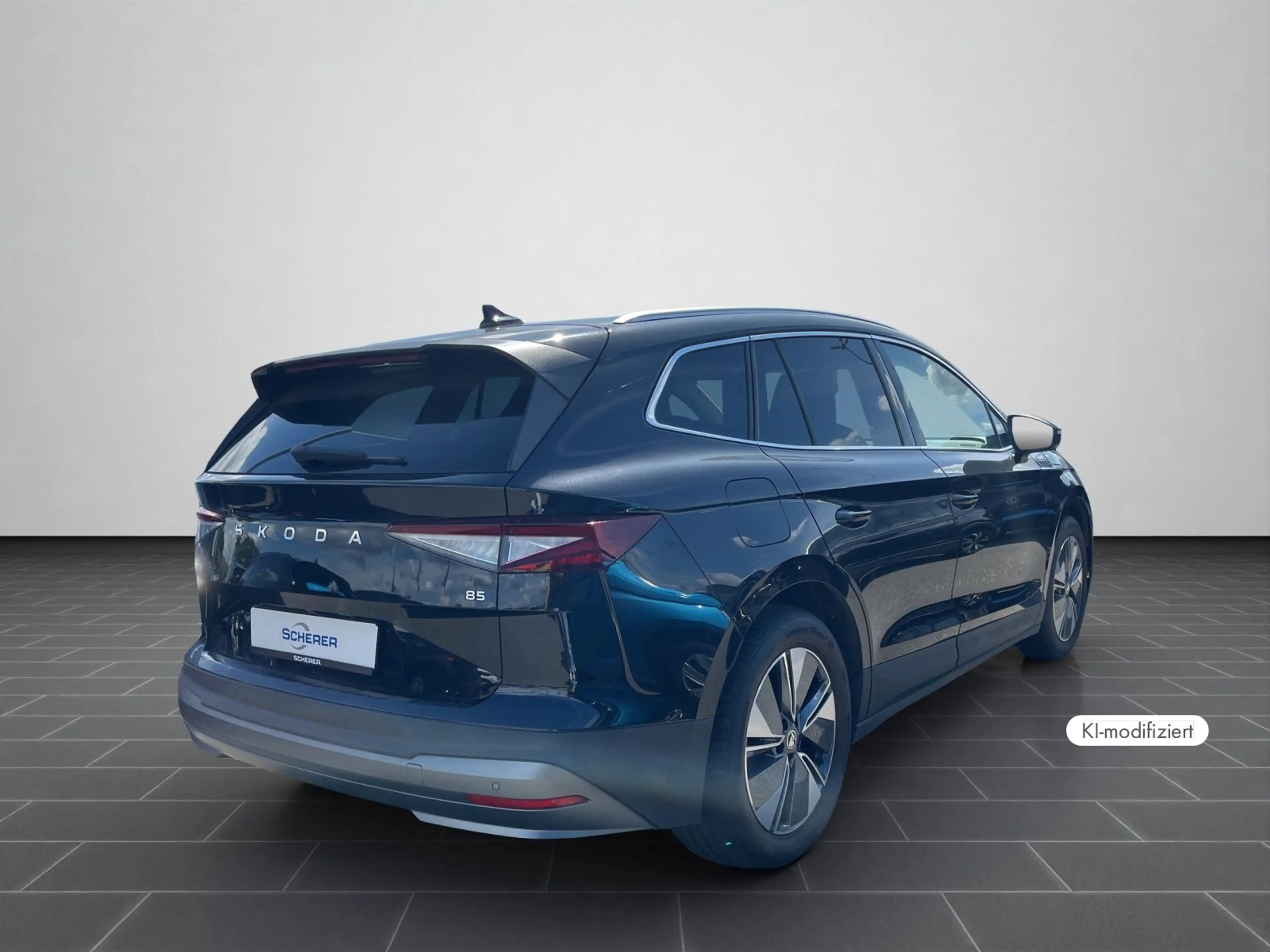 Skoda Enyaq 85 Clever PANO WäPu AHK ACC RFK SHZ — photo 3
