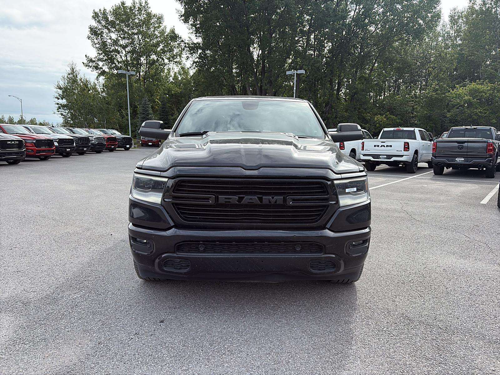 2020 RAM 1500 SPORT + CEW CAB + 5.7 V8 + TOIT OUVRANT + CUIR + E — снимка 1
