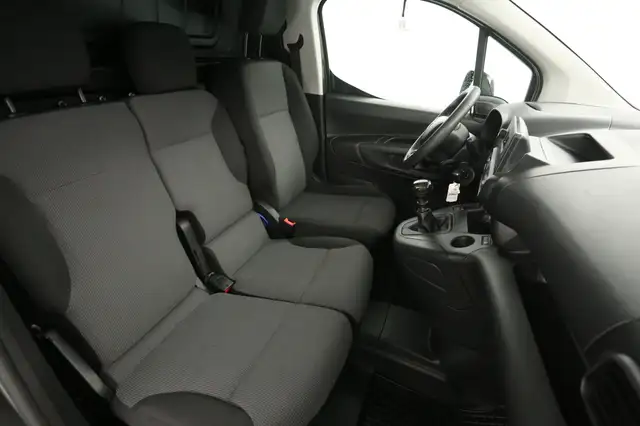 Toyota Proace City view 10
