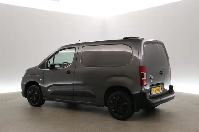 Toyota Proace City view 4
