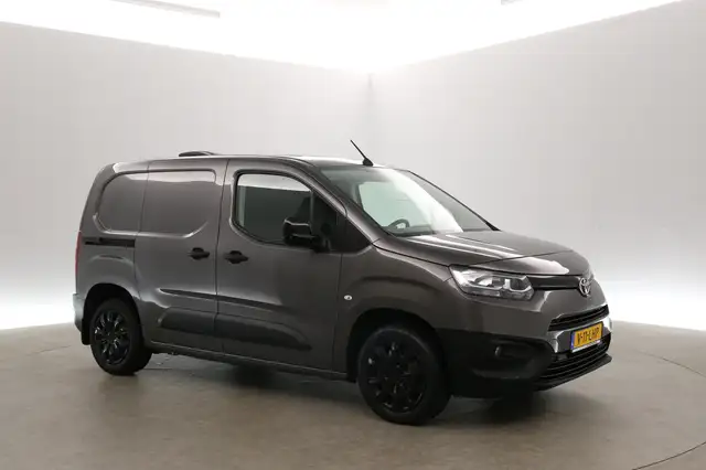 Toyota Proace City view 6