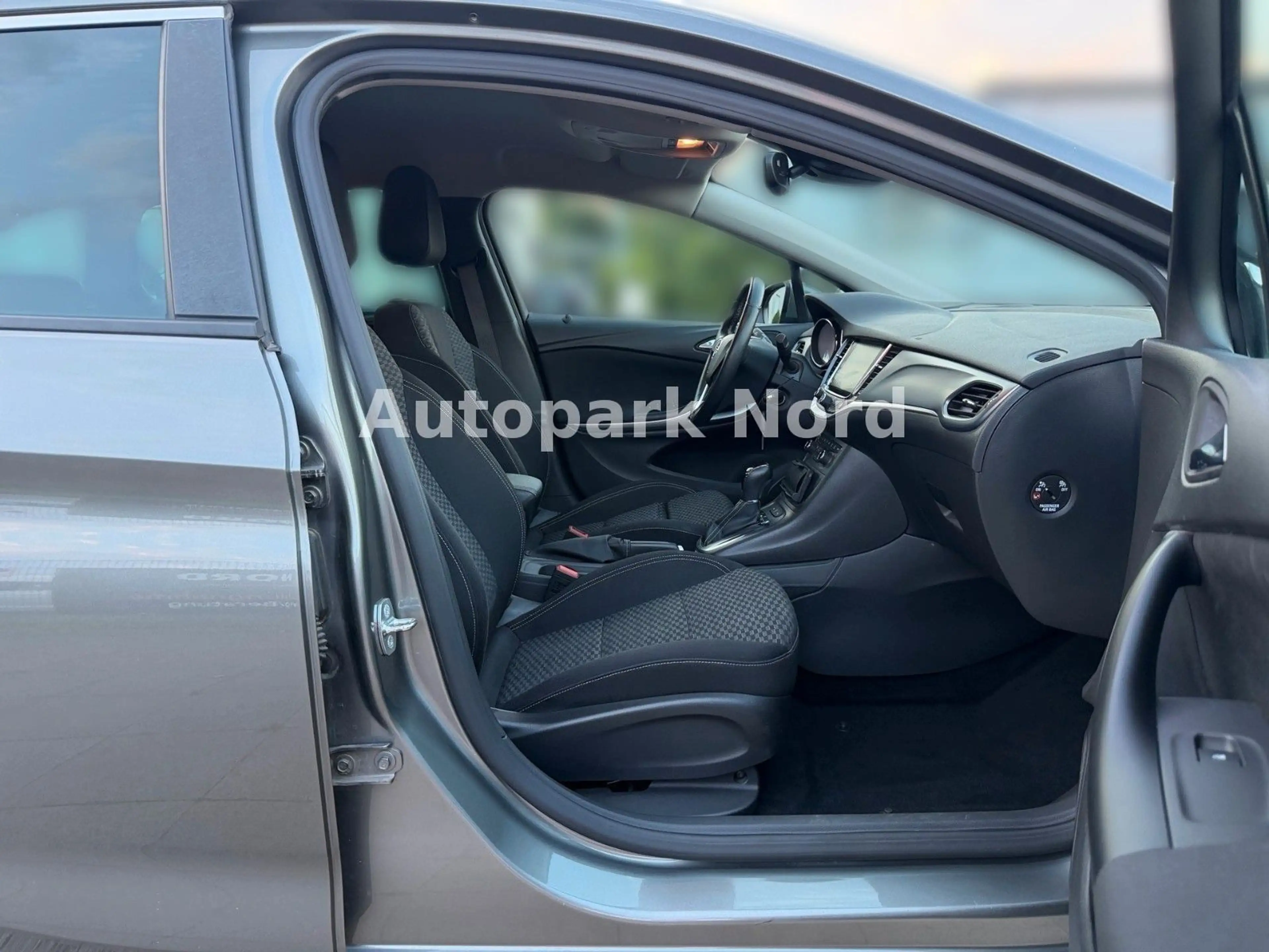 Opel Astra K Sports Tourer Business/LED/SHZ/TEMP/NAVI — photo 11