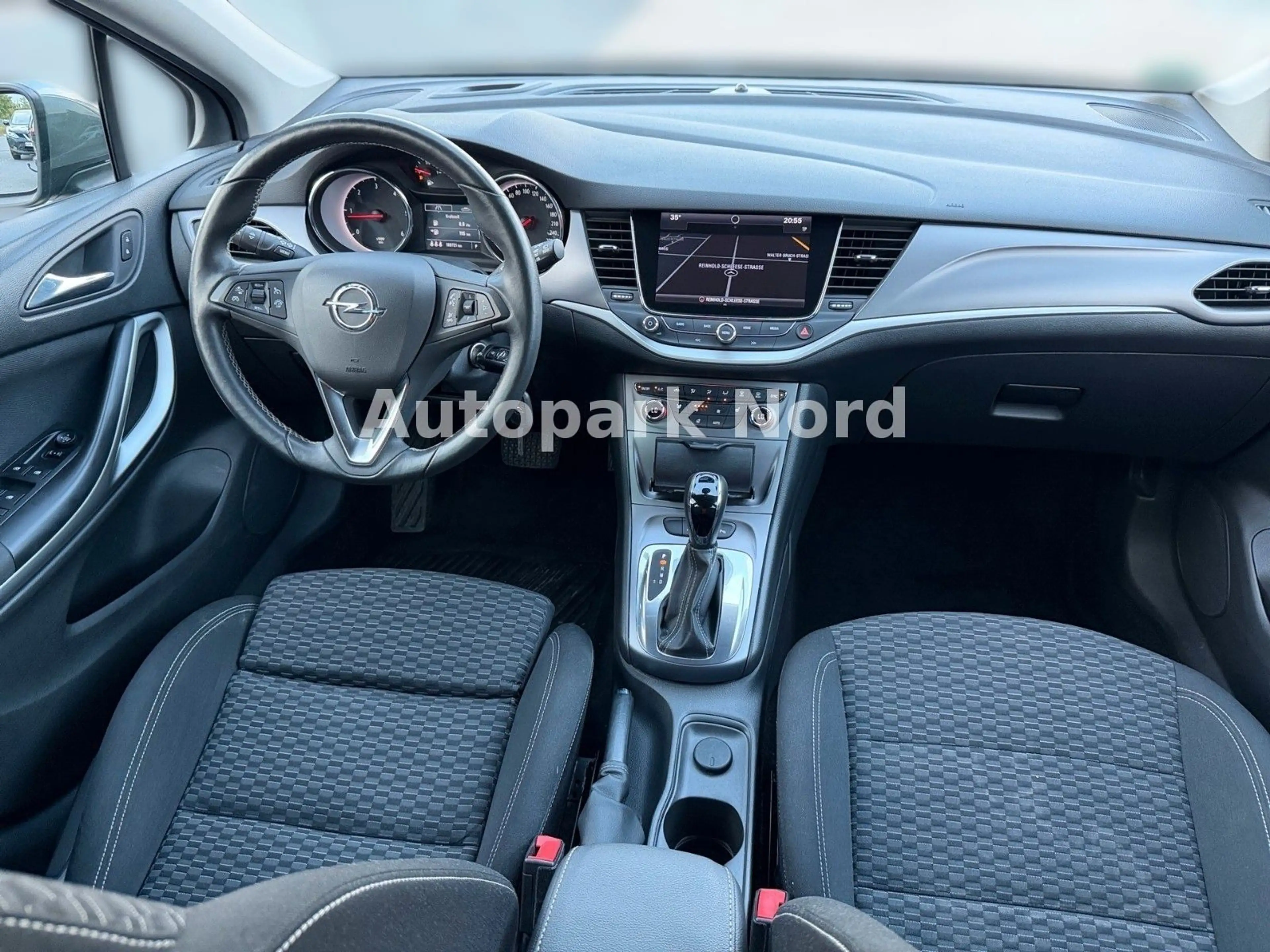 Opel Astra K Sports Tourer Business/LED/SHZ/TEMP/NAVI — photo 12