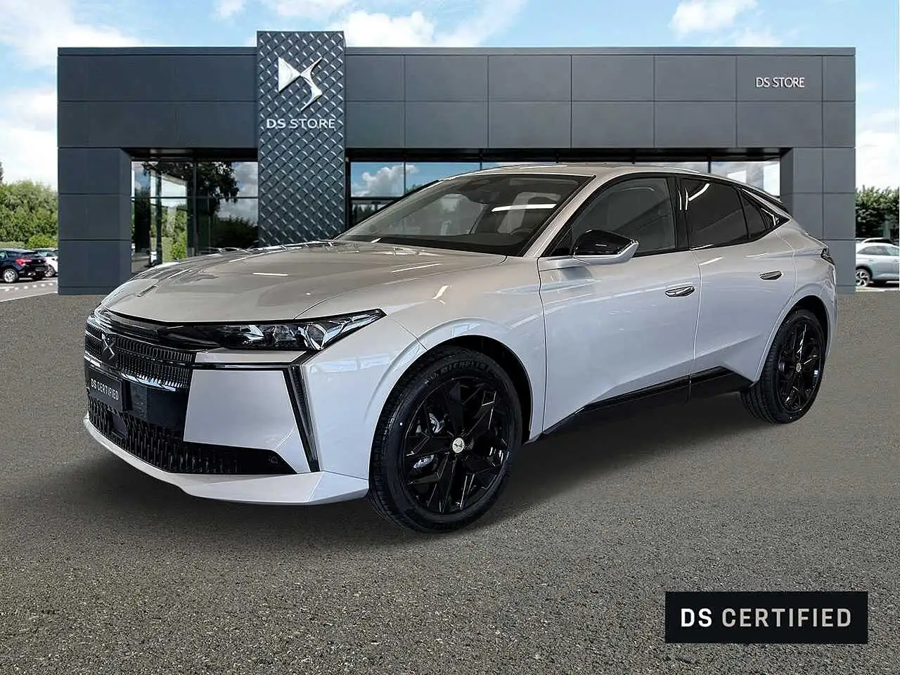 DS Automobiles N°4 2026