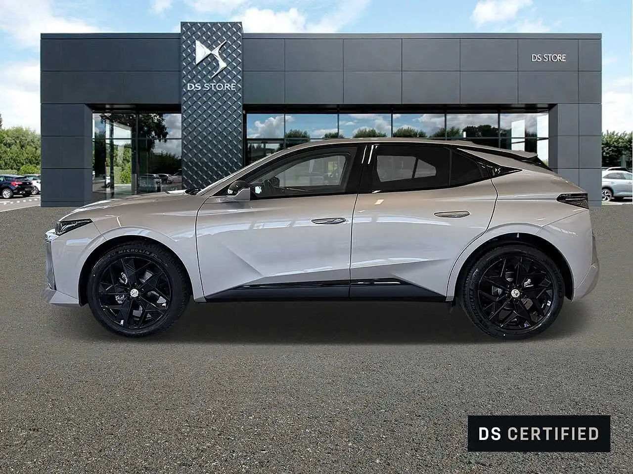 DS Automobiles N°4 2026