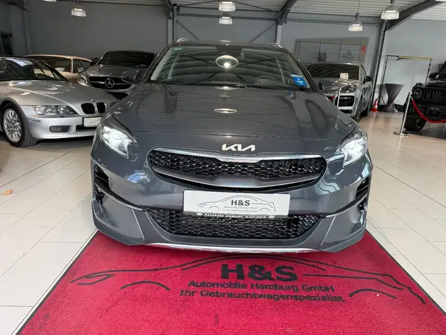 Kia Xceed view 2