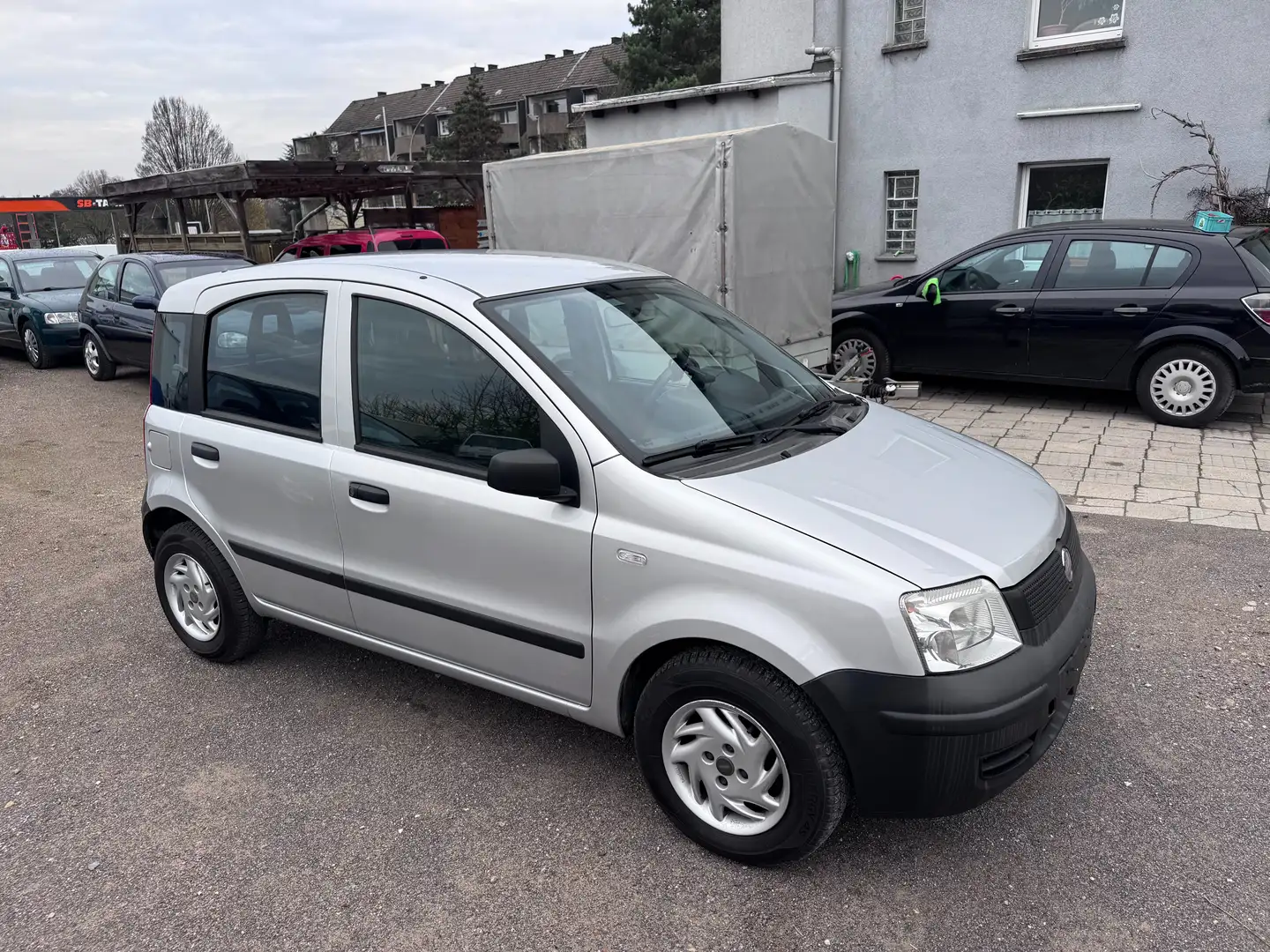 Fiat Panda Panda 1.1 Active Tüv+Au neu Argent - 2