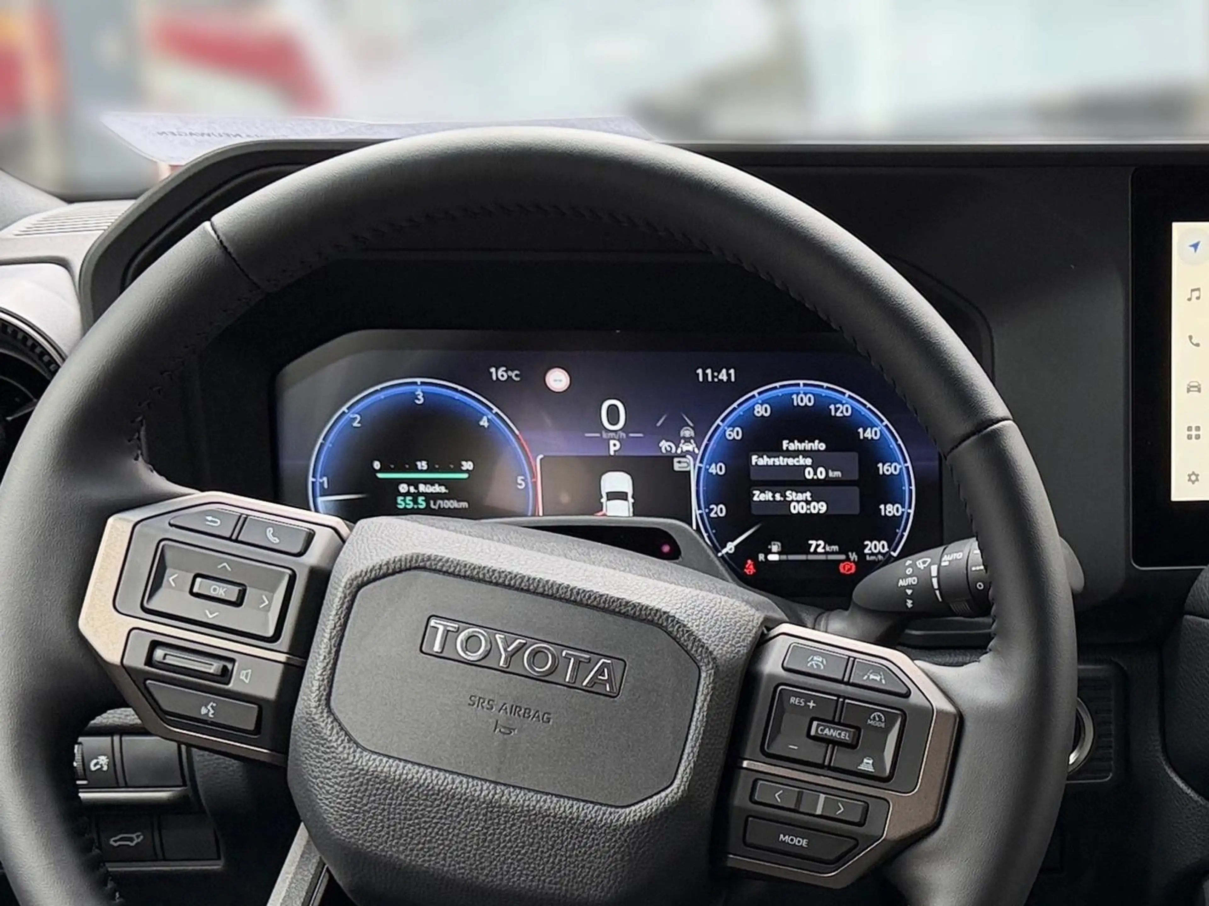 Toyota Land Cruiser Lounge 2,8 D-4D AWD +Panoramadach — photo 12