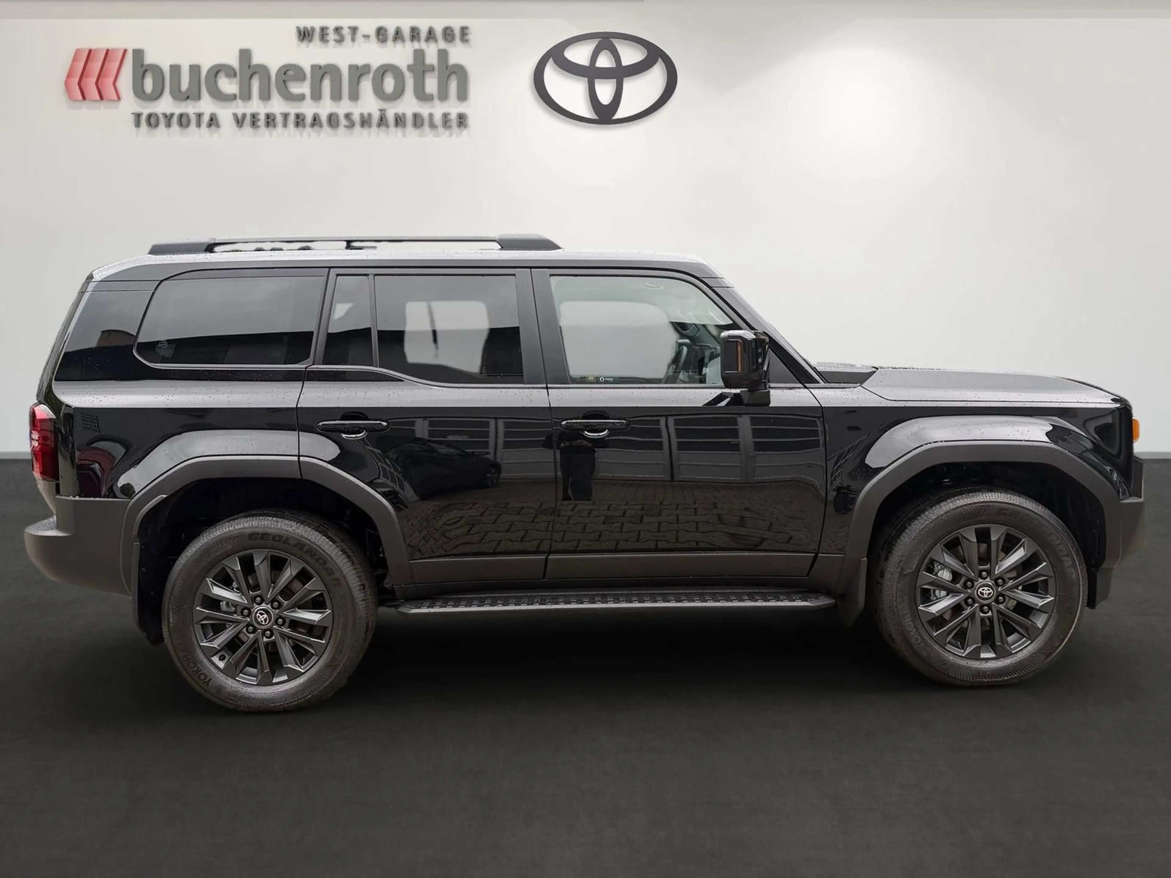 Toyota Land Cruiser Lounge 2,8 D-4D AWD +Panoramadach — photo 4