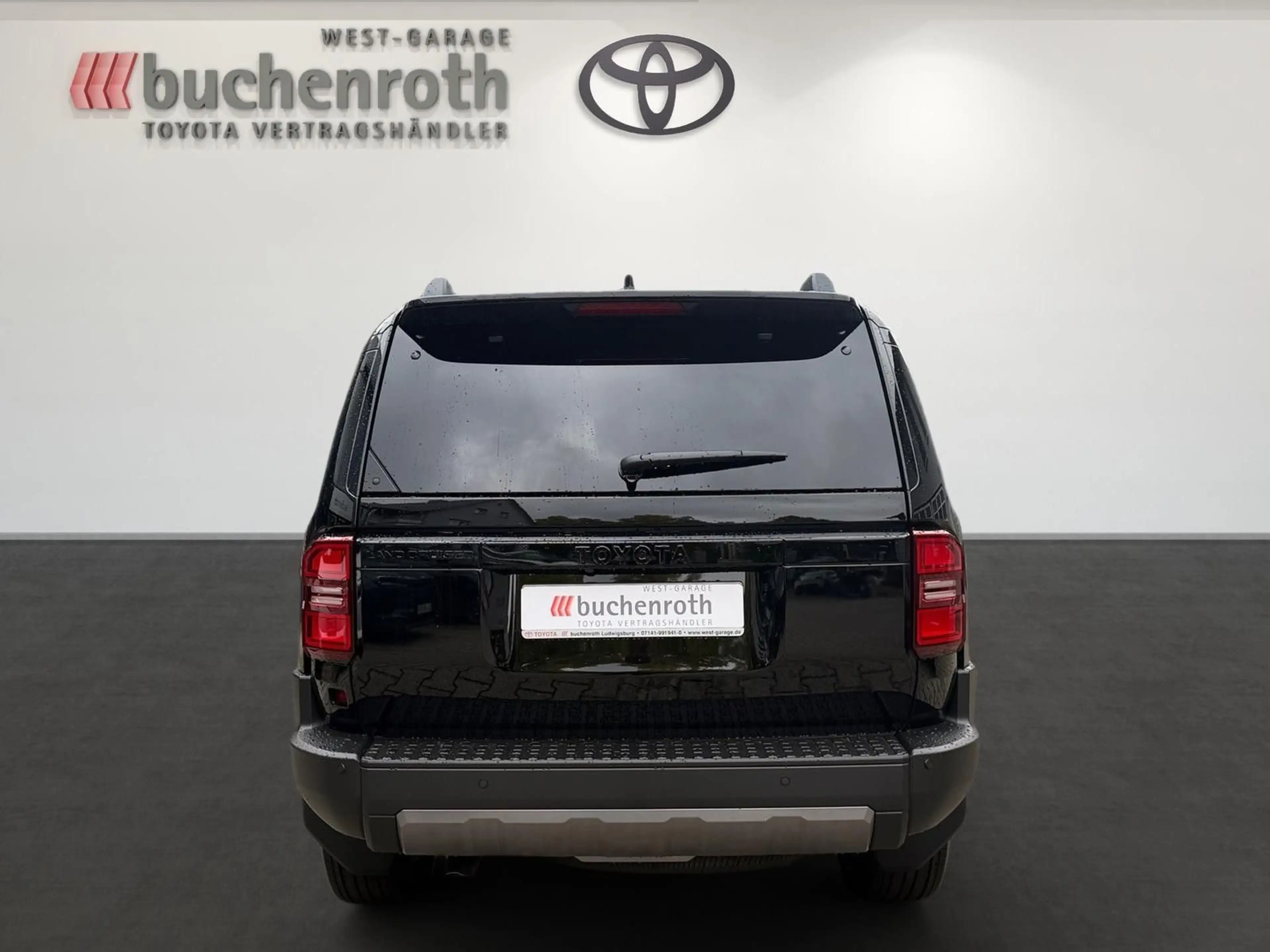 Toyota Land Cruiser Lounge 2,8 D-4D AWD +Panoramadach — photo 6