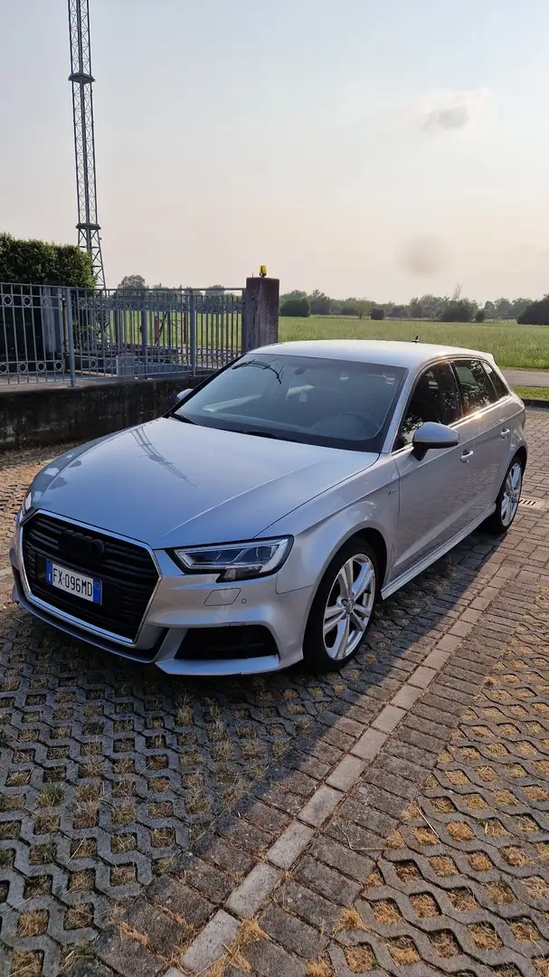 Audi A3 1.6 tdi Sport 116cv s-tronic Grigio - 1