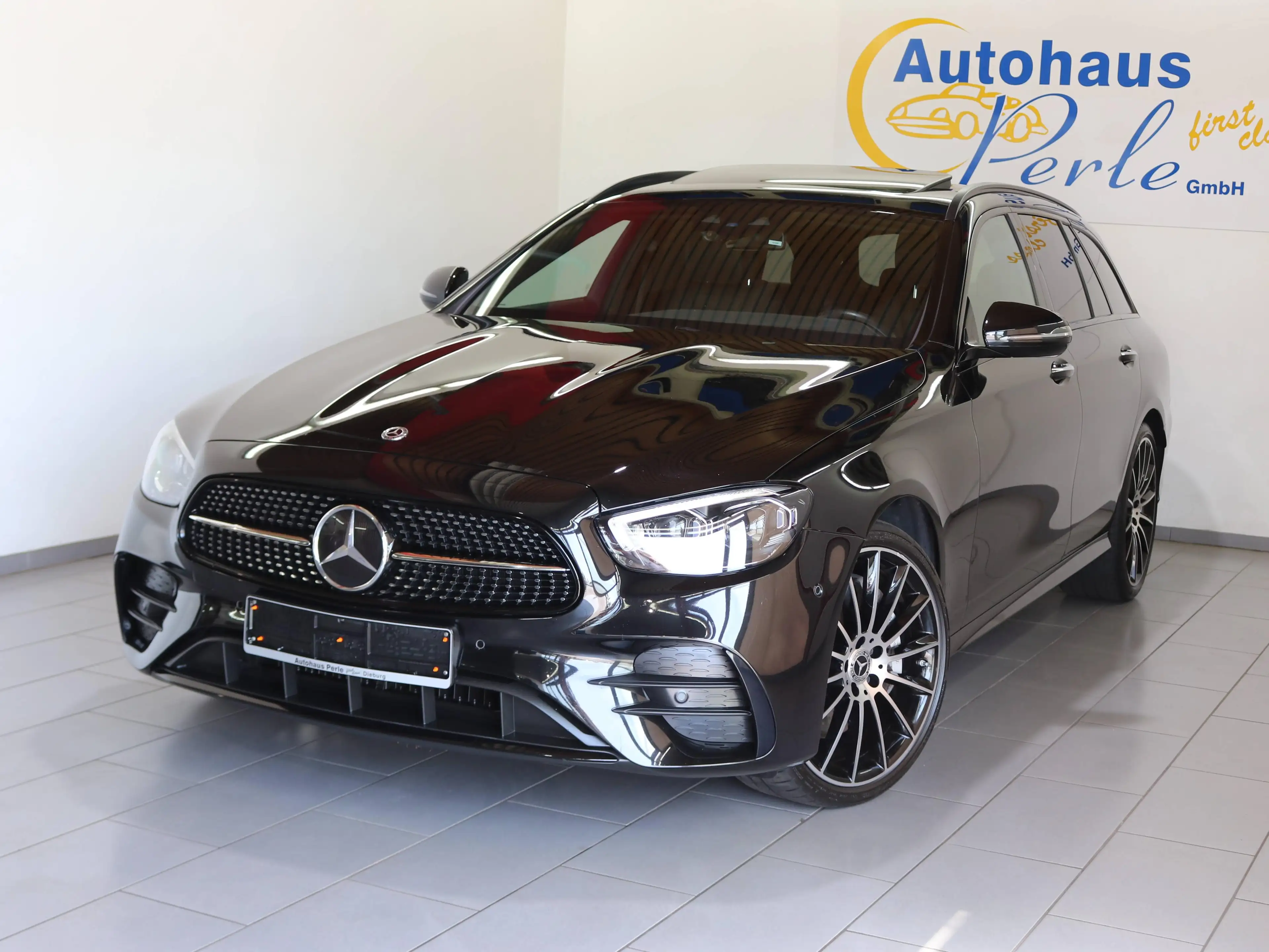 Mercedes-Benz E 400 D T 4M AMG-LINE"AIRMTC"SDACH"HUP"MMY"NAPPA"DISTR+"SOUND" — photo 2