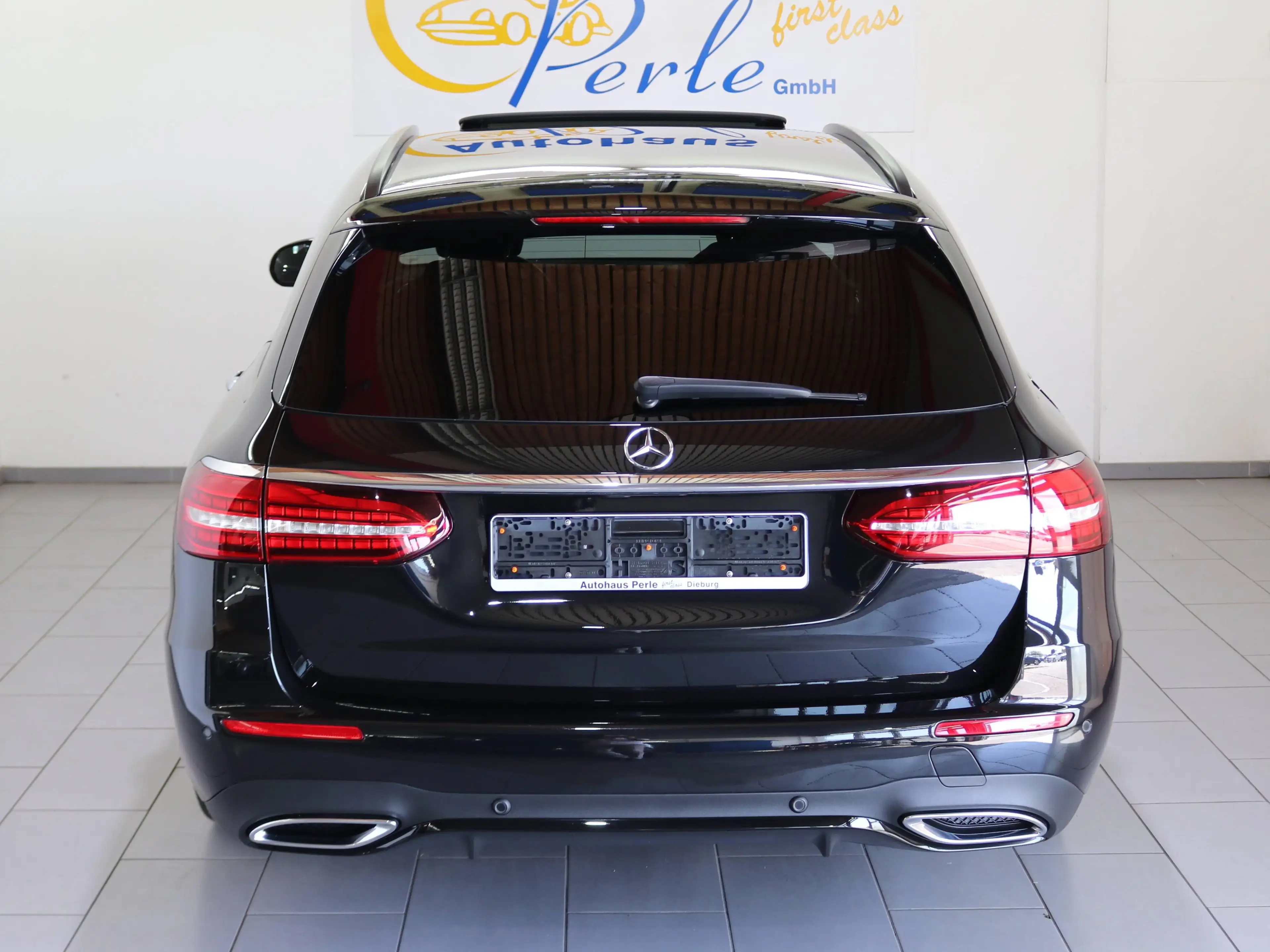 Mercedes-Benz E 400 D T 4M AMG-LINE"AIRMTC"SDACH"HUP"MMY"NAPPA"DISTR+"SOUND" — photo 5
