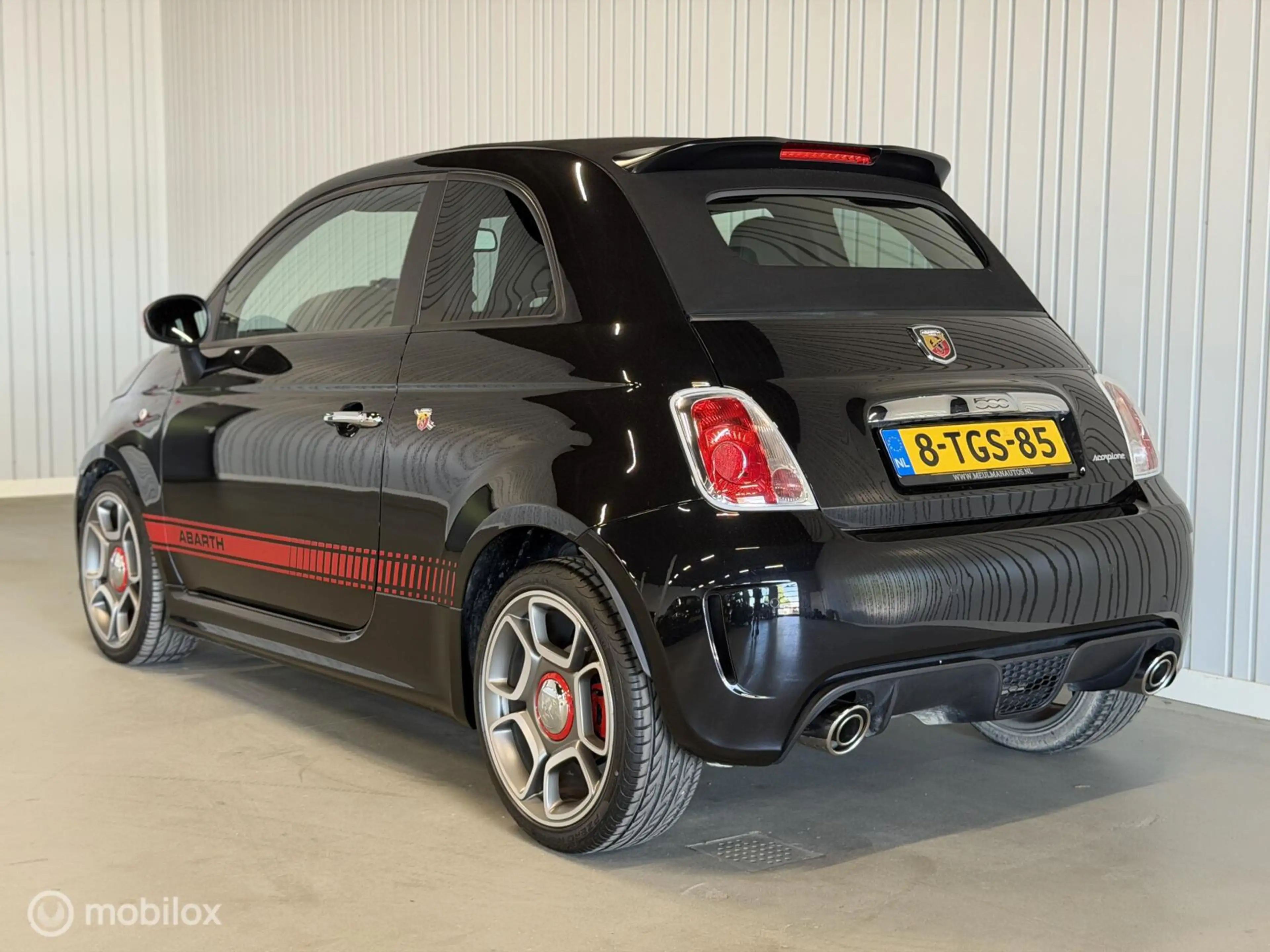 Fiat 500C Abarth 1.4 T-Jet Scorpione — photo 5