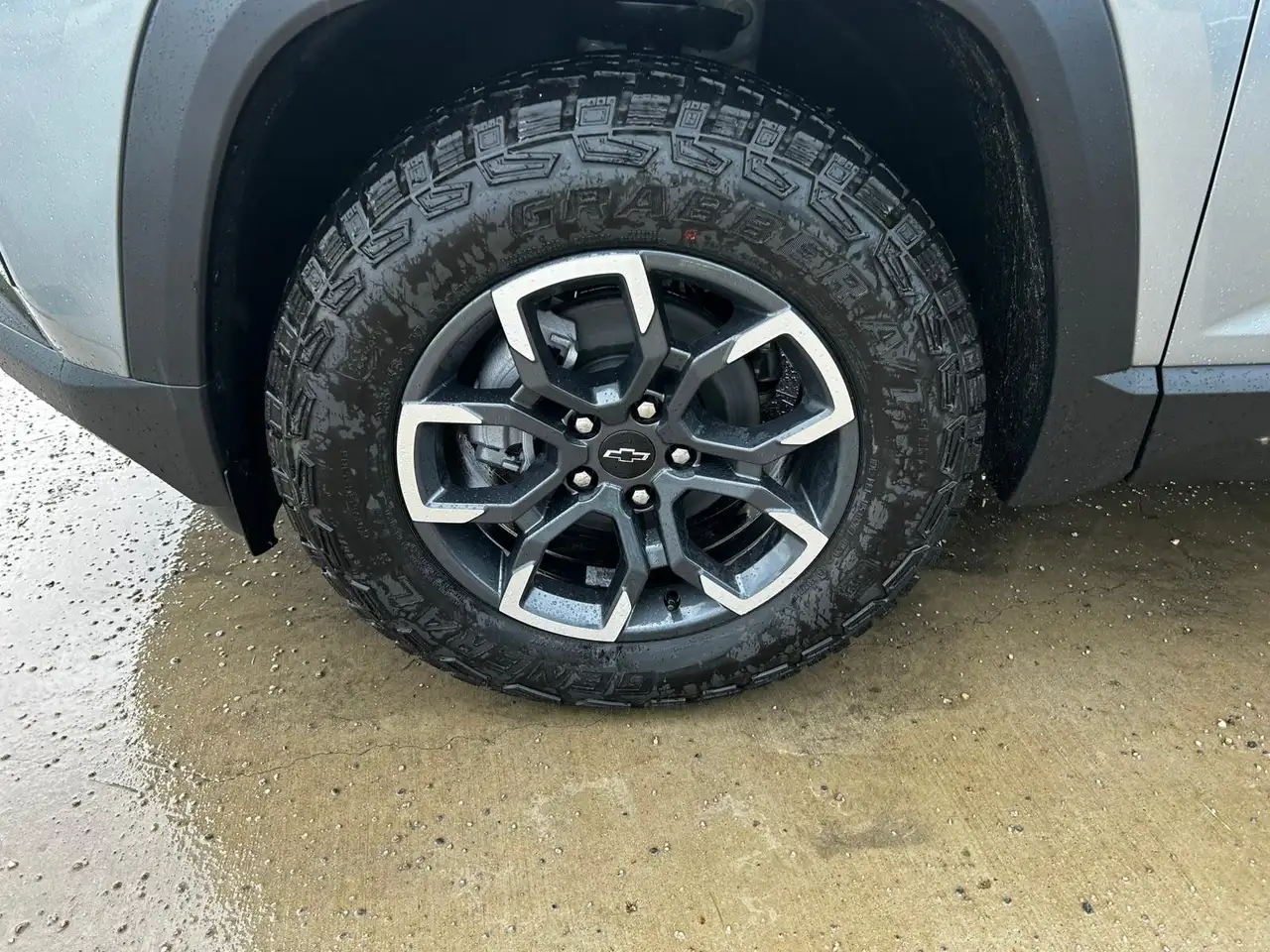 Chevrolet Equinox photo Chevrolet Equinox