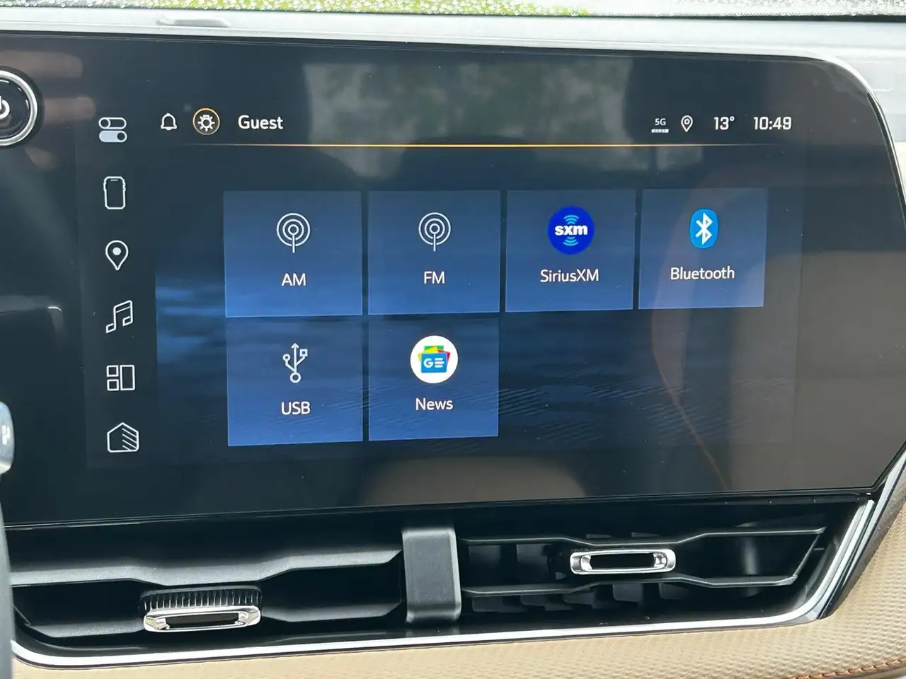 Chevrolet Equinox photo Chevrolet Equinox