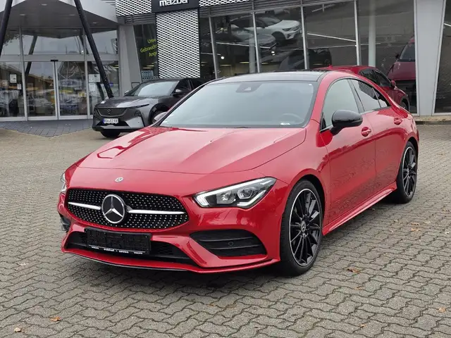 Mercedes-Benz CLA 180 (136 PS) AMG Line|Schiebedach