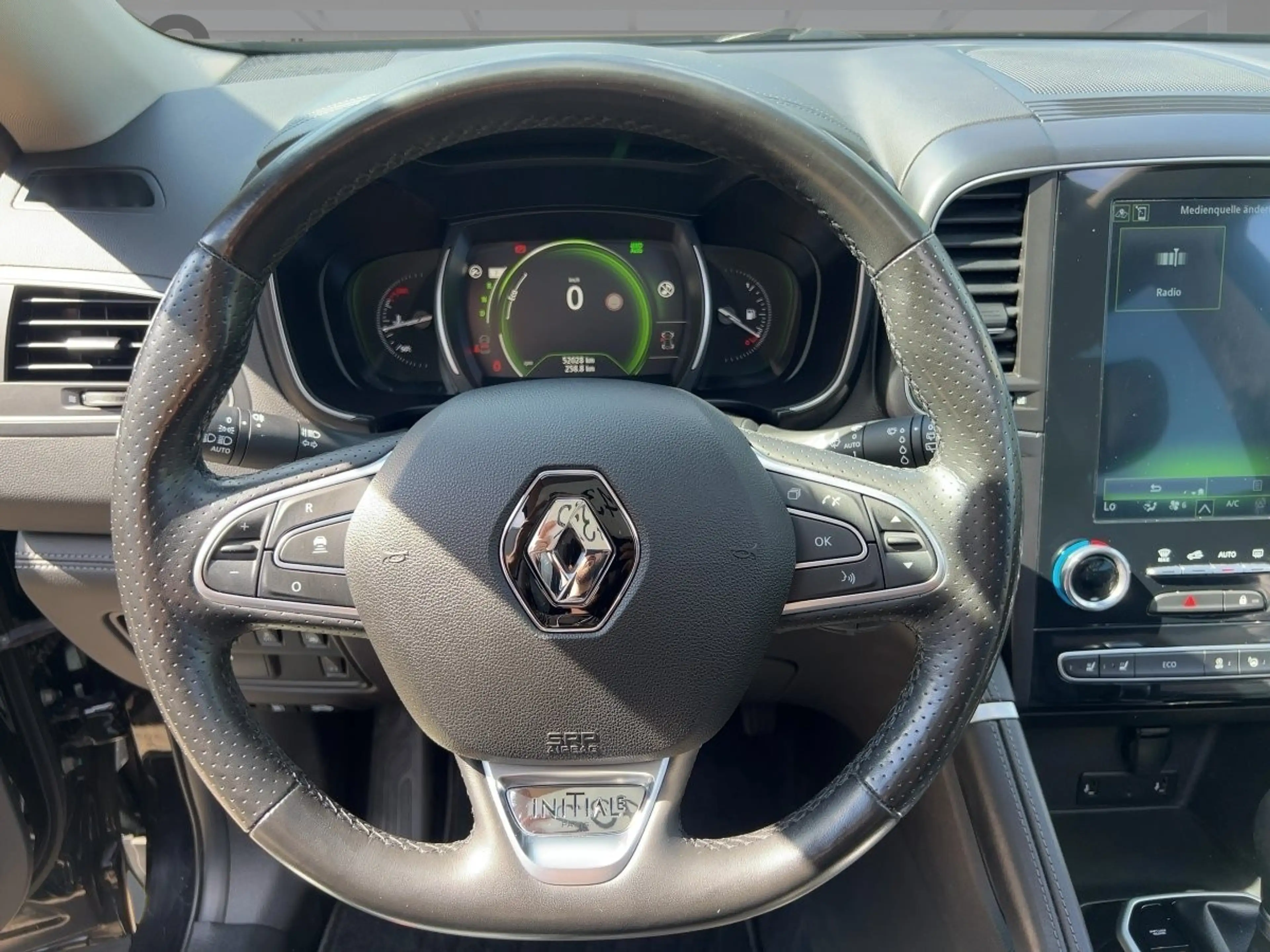 Renault Koleos 2.0 DCI 185 INITIALE PARIS AUTOMATIK iphone 17 geschenkt — photo 11