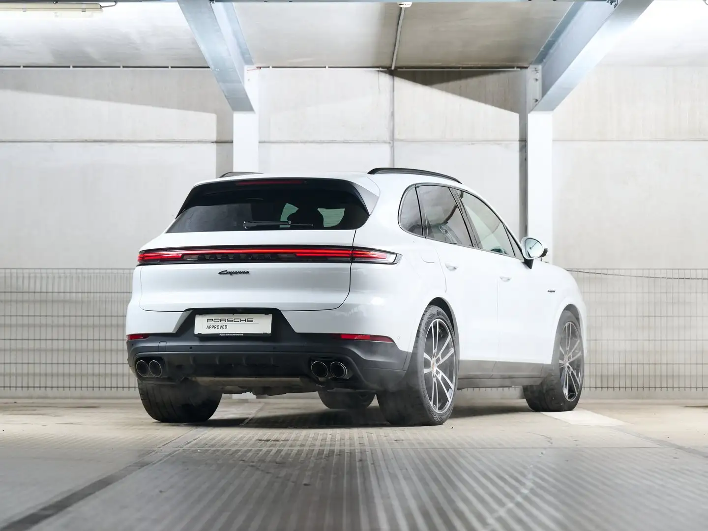 Porsche Cayenne E-Hybrid Weiß - 2
