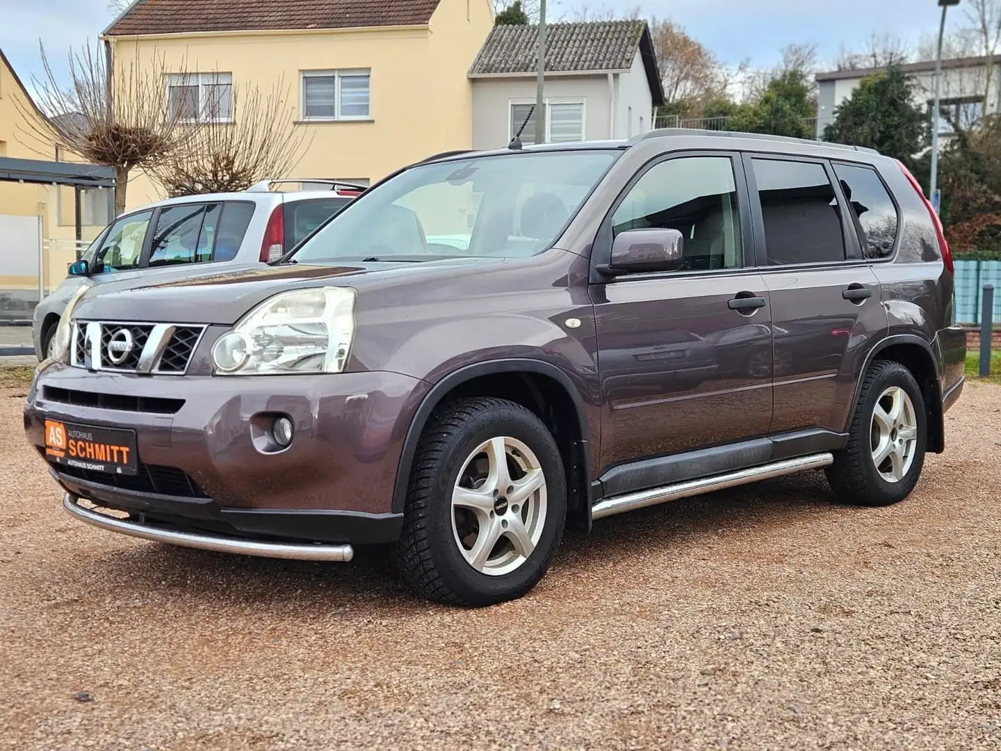 Nissan X-Trail 4x4 XE 2.0 dCi DPF +Tüv +Garantie+Servce Gris - 1
