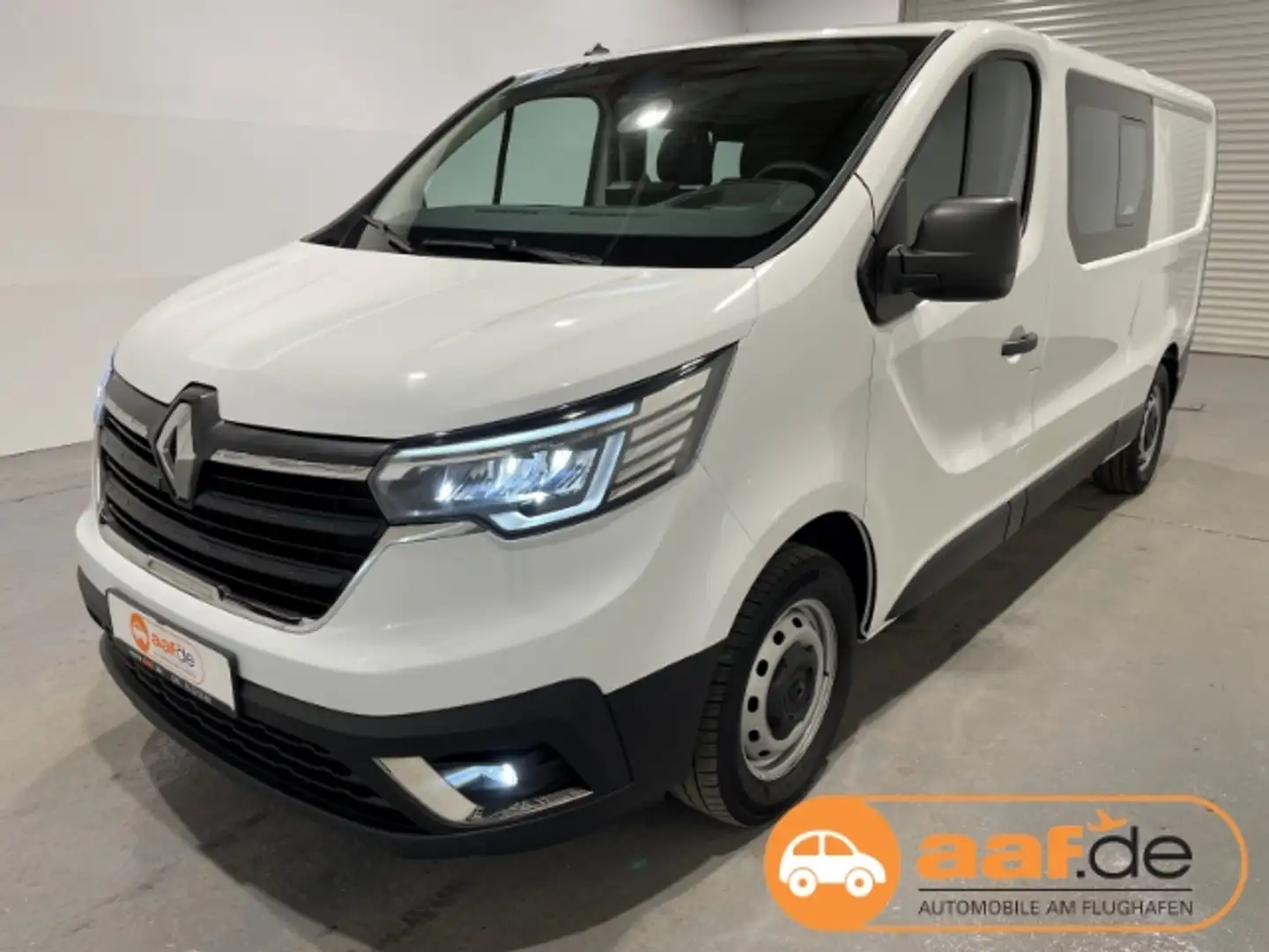 Renault Trafic 2.0 BLUE dCi Komfort L2H1 EU6d 6 Sitze + Ladefläch Fehér - 1
