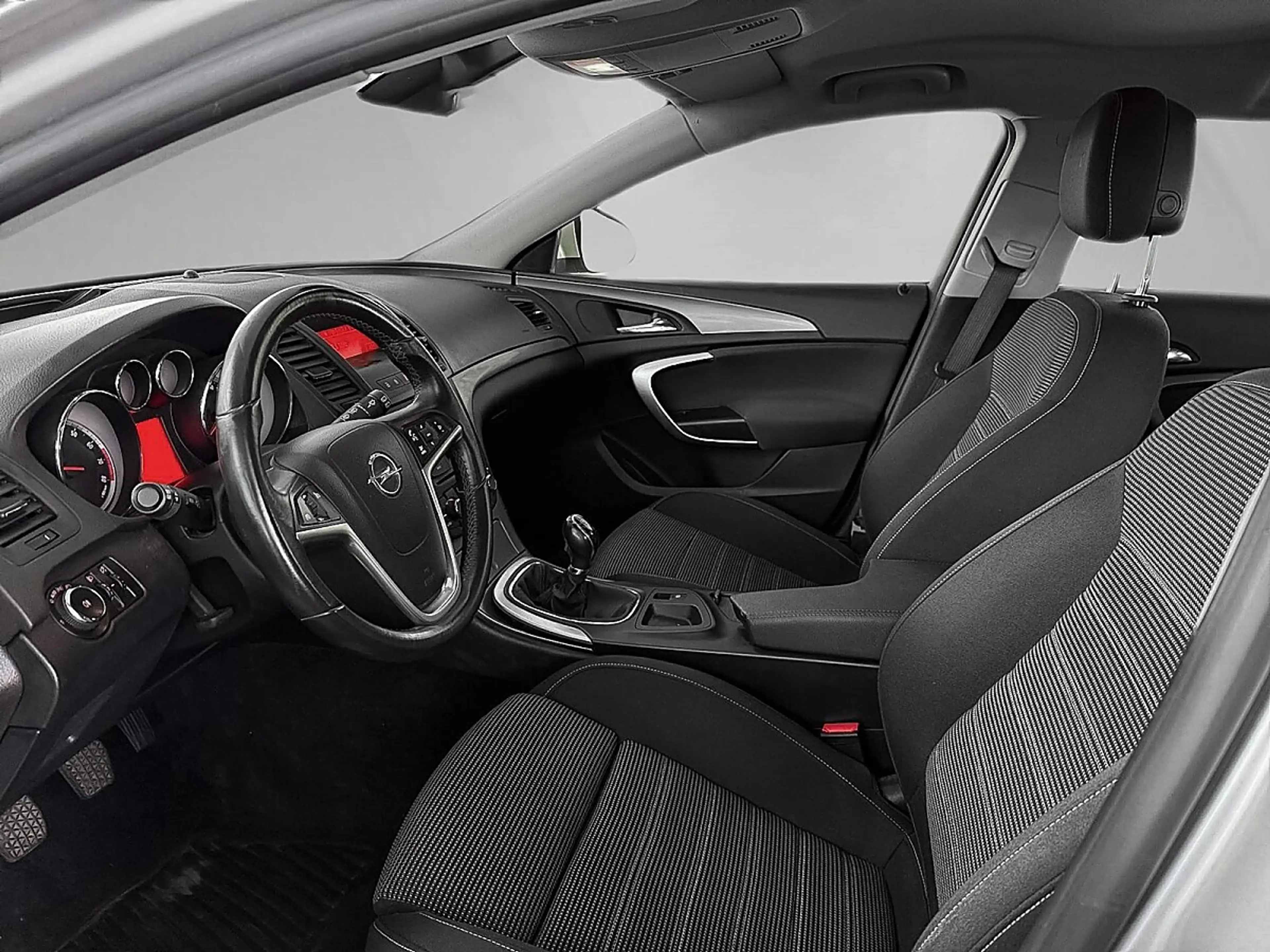 Opel Insignia ST 1,4 Edition Ecotec | PICKERL BIS 06/2027 | — photo 7