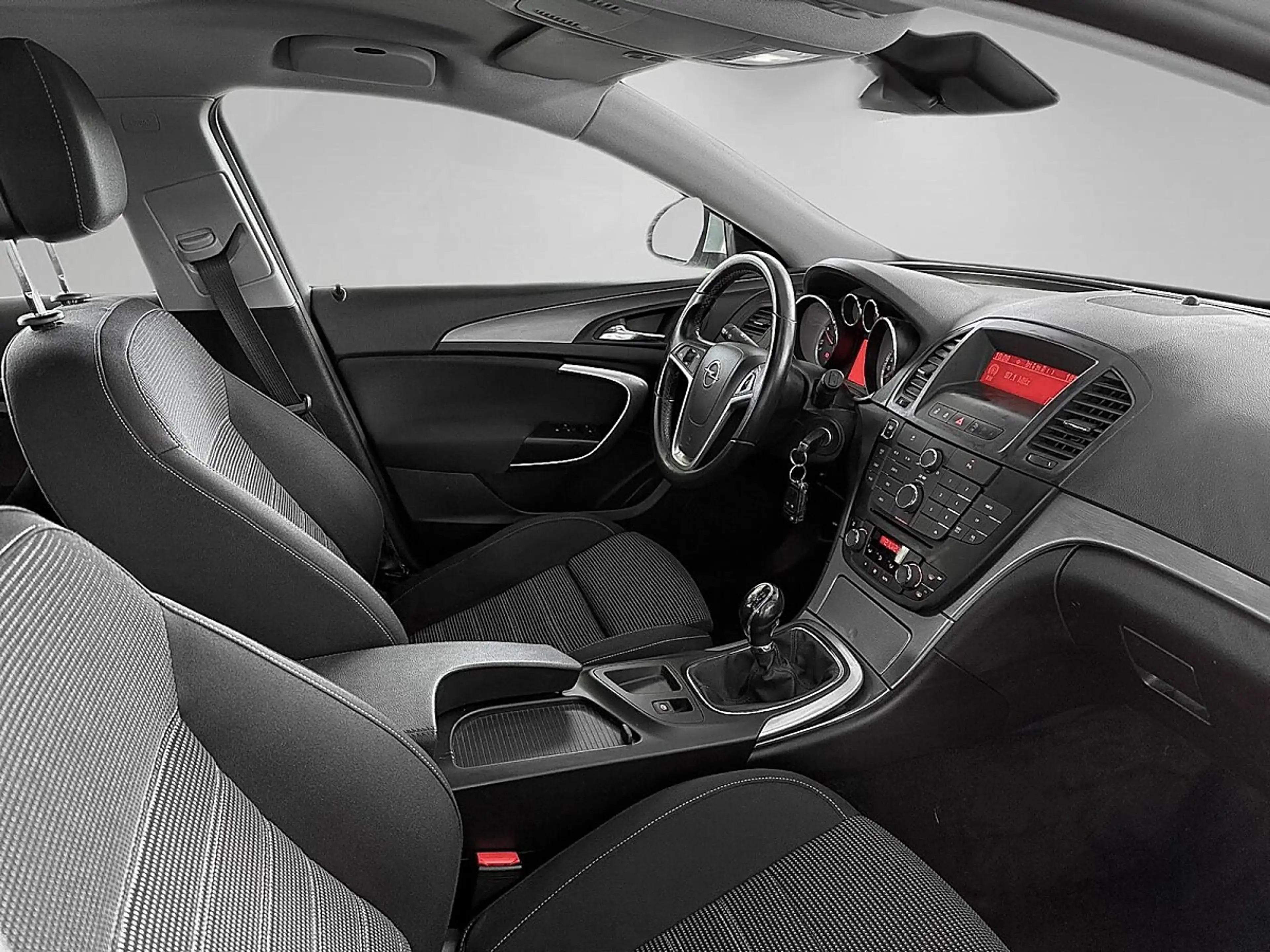 Opel Insignia ST 1,4 Edition Ecotec | PICKERL BIS 06/2027 | — photo 8