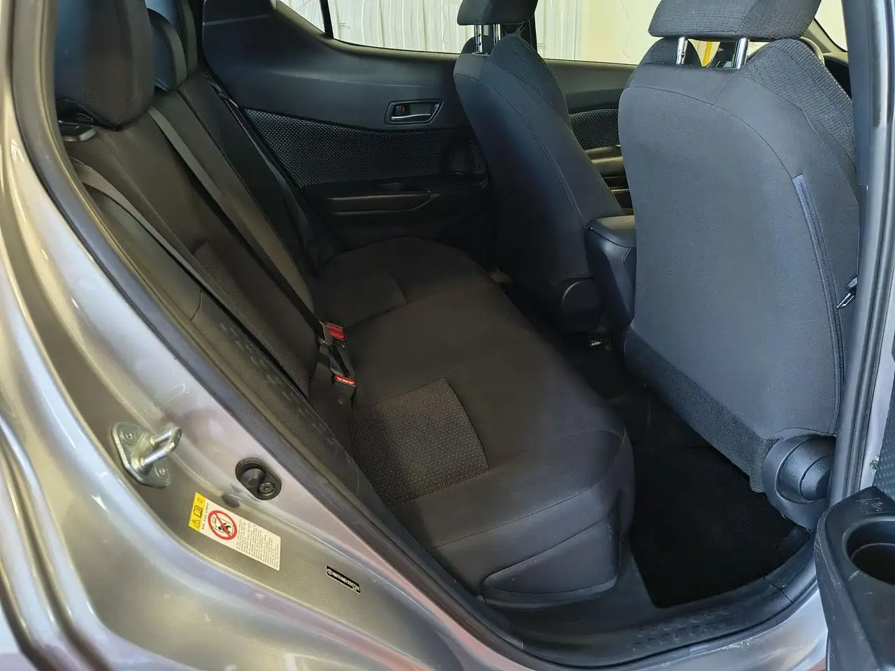Toyota C-HR снимка Toyota C-HR