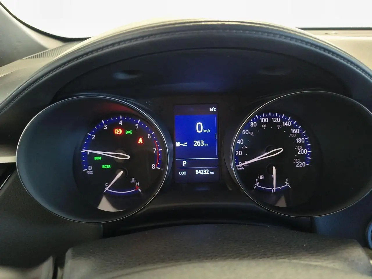 Toyota C-HR снимка Toyota C-HR