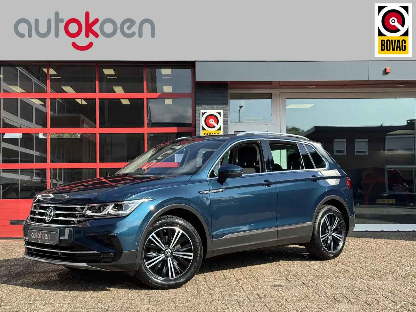 Volkswagen Tiguan 1.5 TSI Elegance *TREKHAAK/NAVI/CAMERA* Blauw - 1