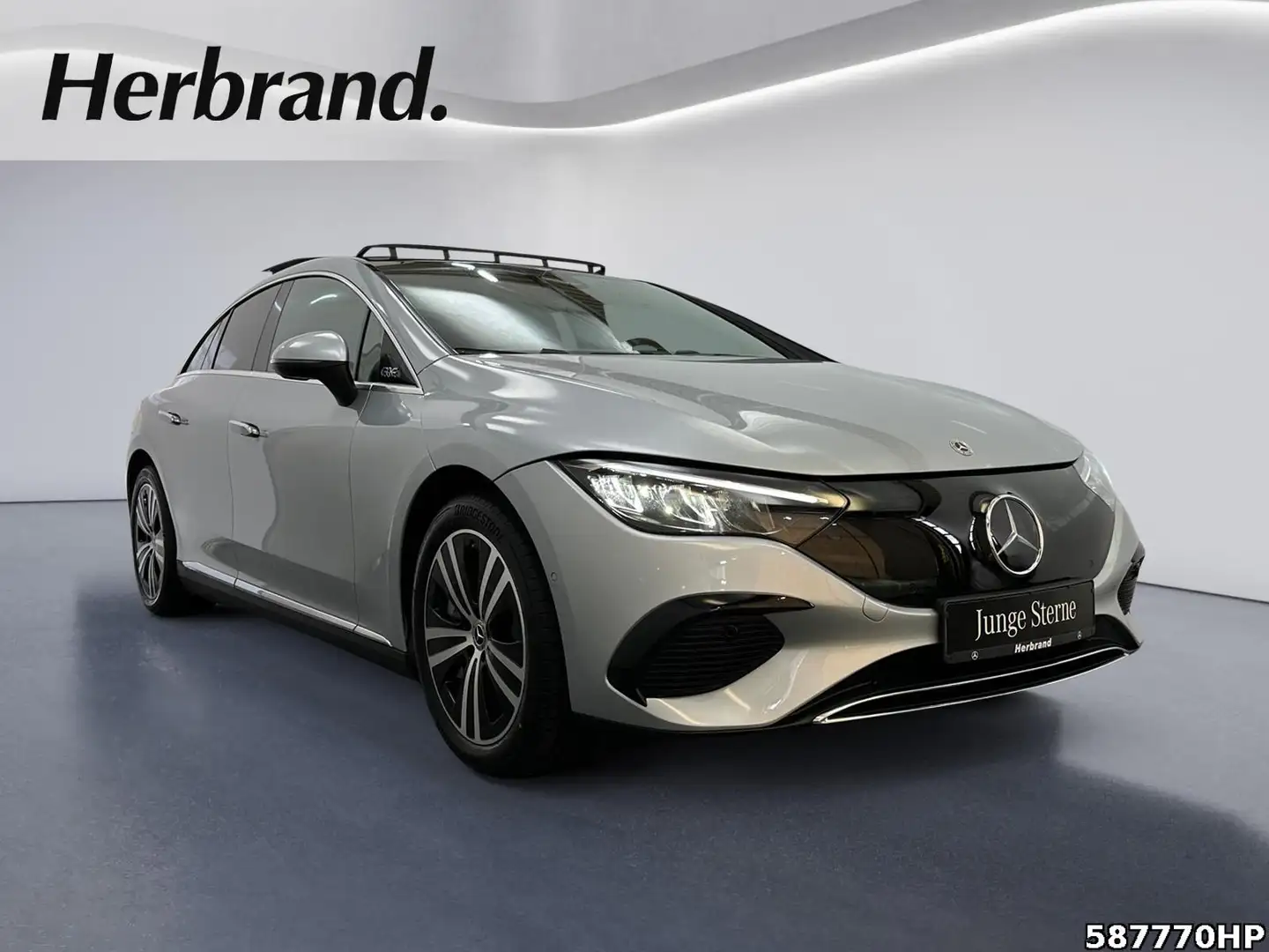 Mercedes-Benz EQE 300 Electric Art Hinterachslenkung Panorama Argent - 2