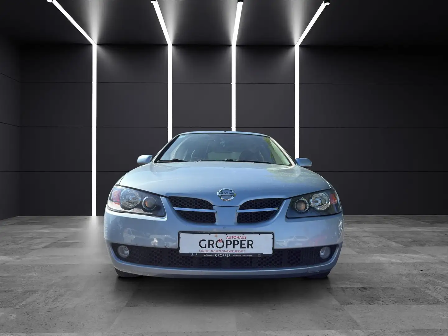 Nissan Almera 1.5 visia Blue - 2