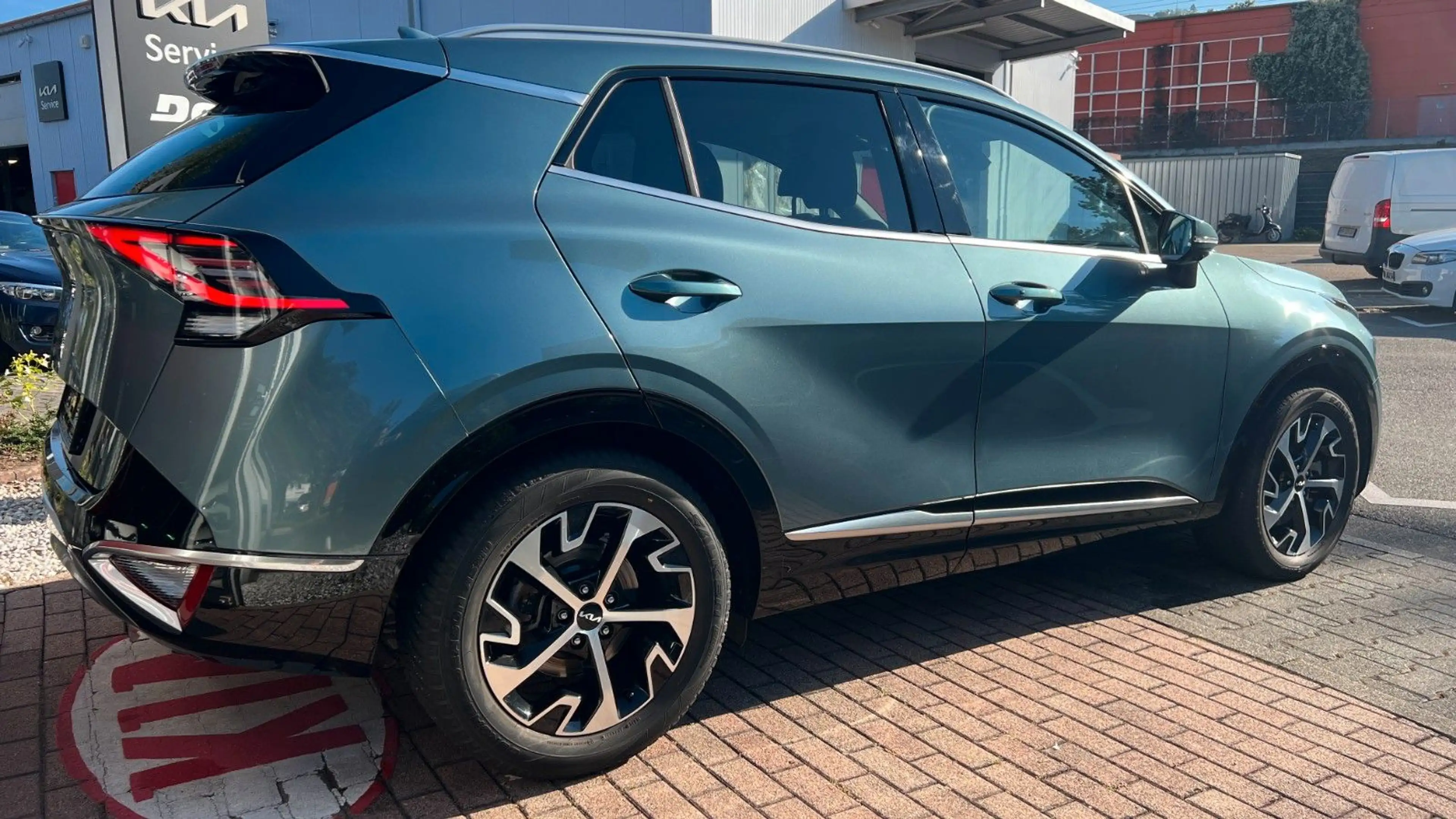 Kia Sportage Spirit / AHK / 360° Kamera /Top Zustand — photo 3