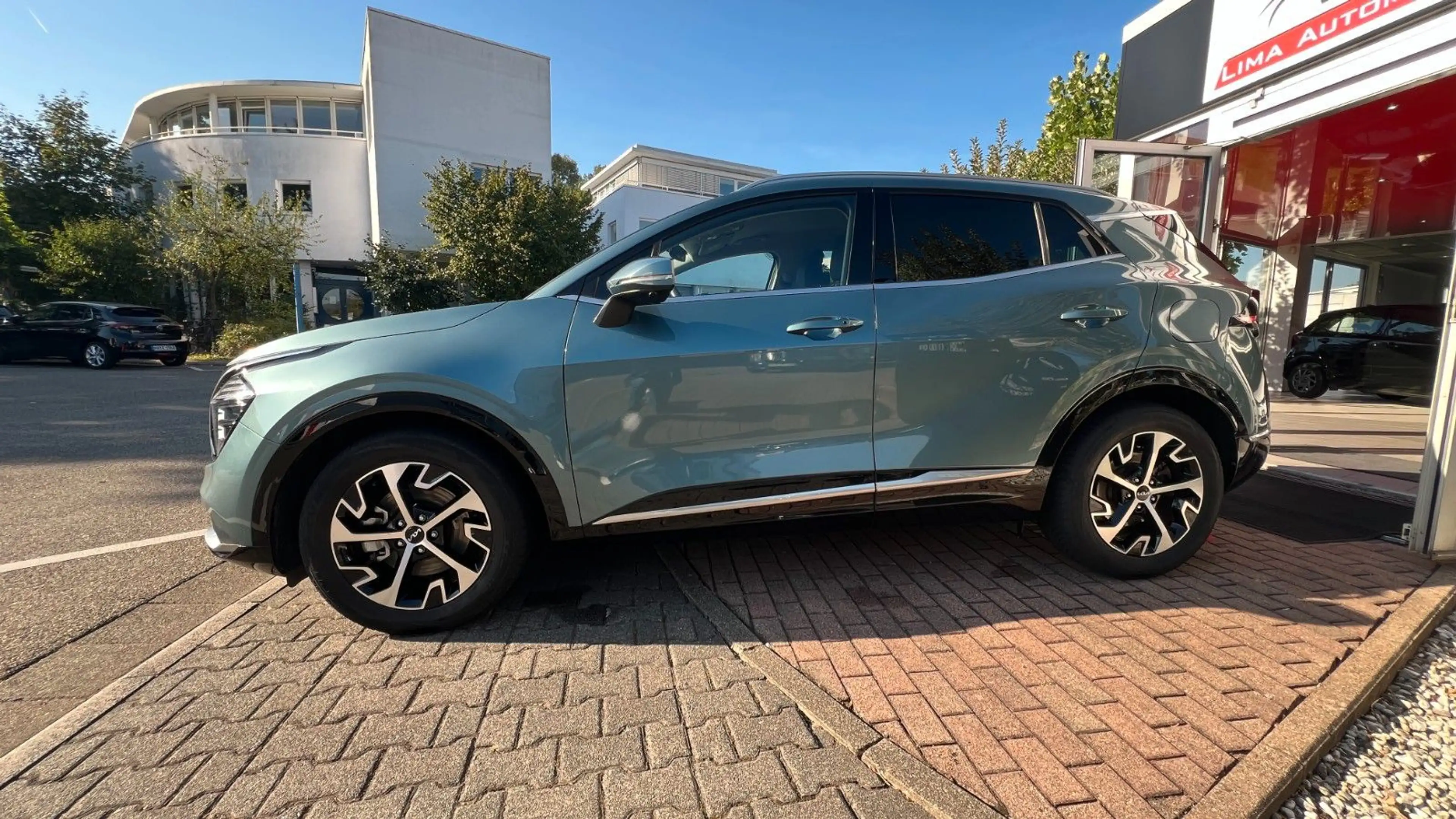 Kia Sportage Spirit / AHK / 360° Kamera /Top Zustand — photo 2